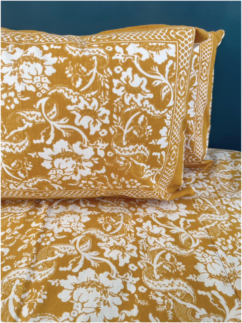 Decaso Floral - Gold