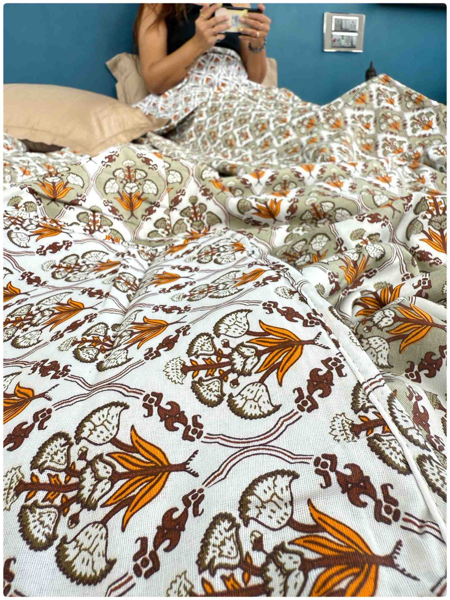 Decaso Dohars - Warm Stone