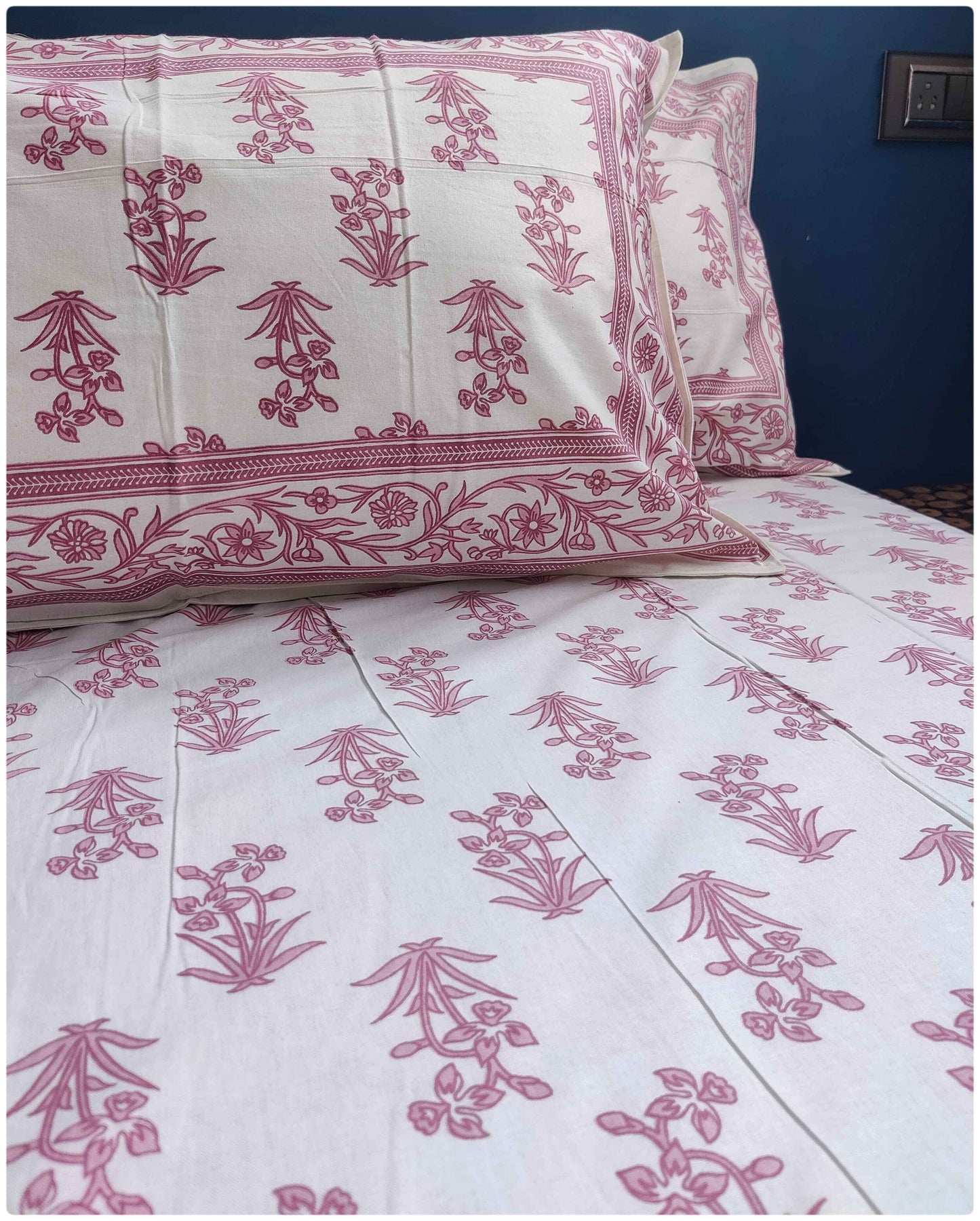 Decaso Florals - Pink