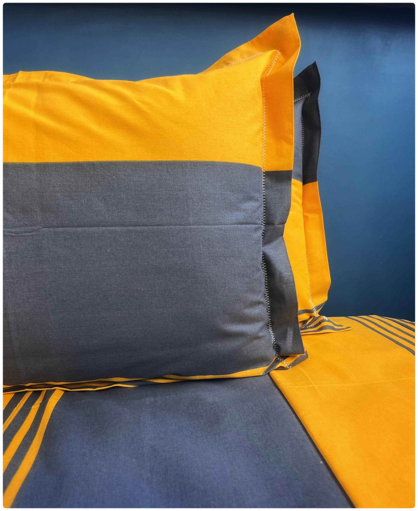 Decaso Abstract - Mustard & Grey