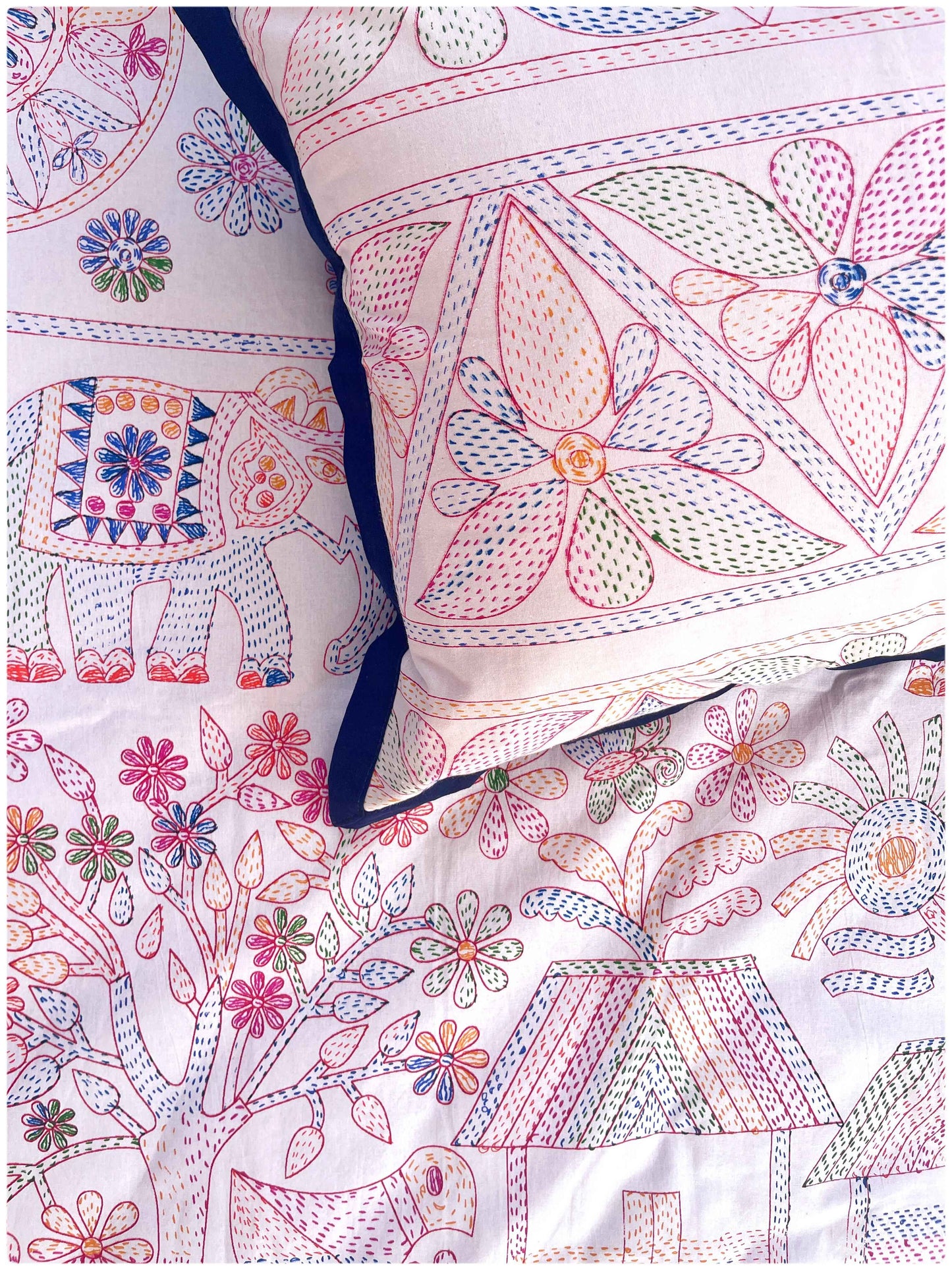 Decaso Embroidery Print - Navy 2