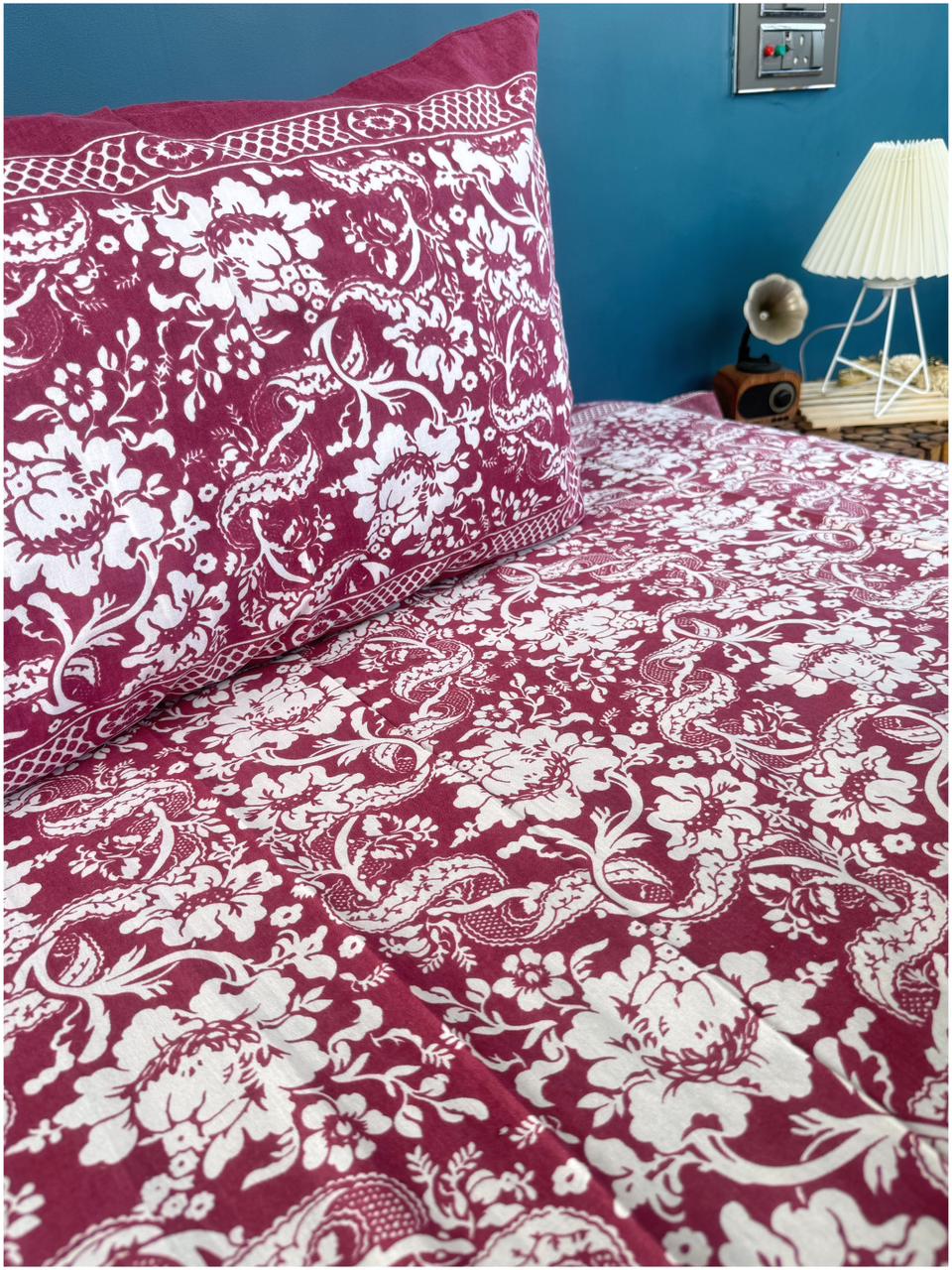 Decaso Floral - Magenta