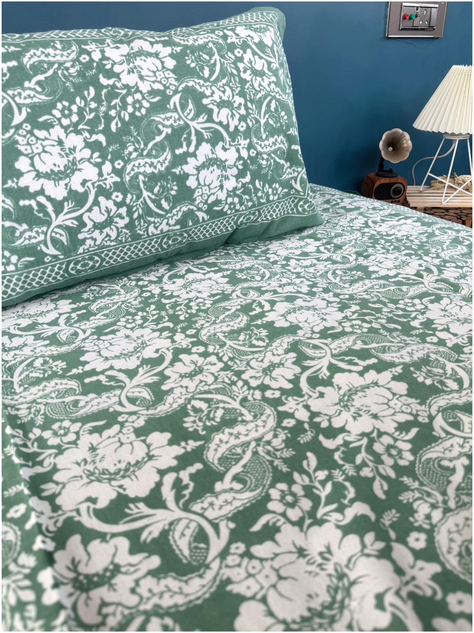 Decaso Floral - Sage