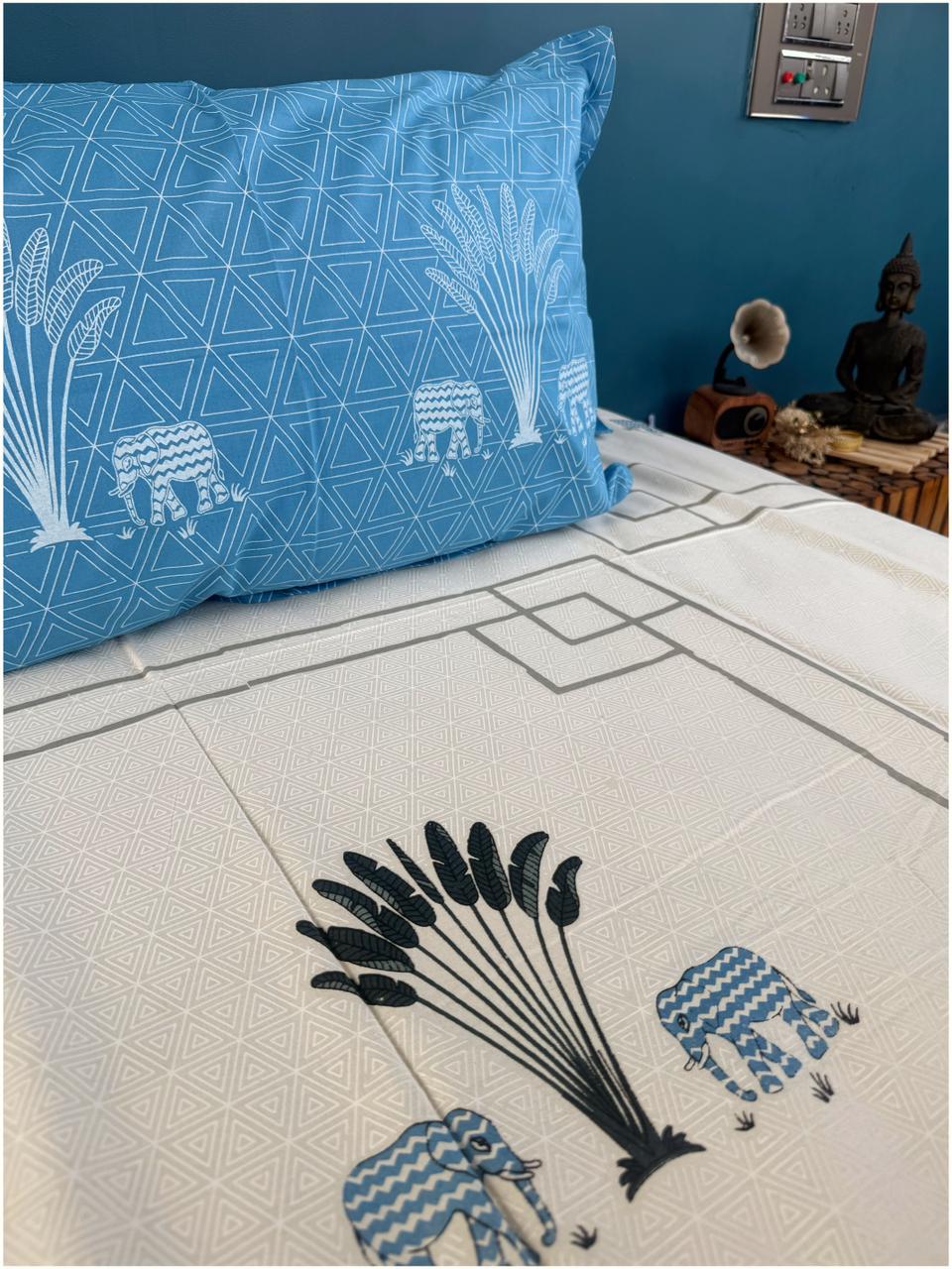 Decaso Ethnic - Cream & Blue