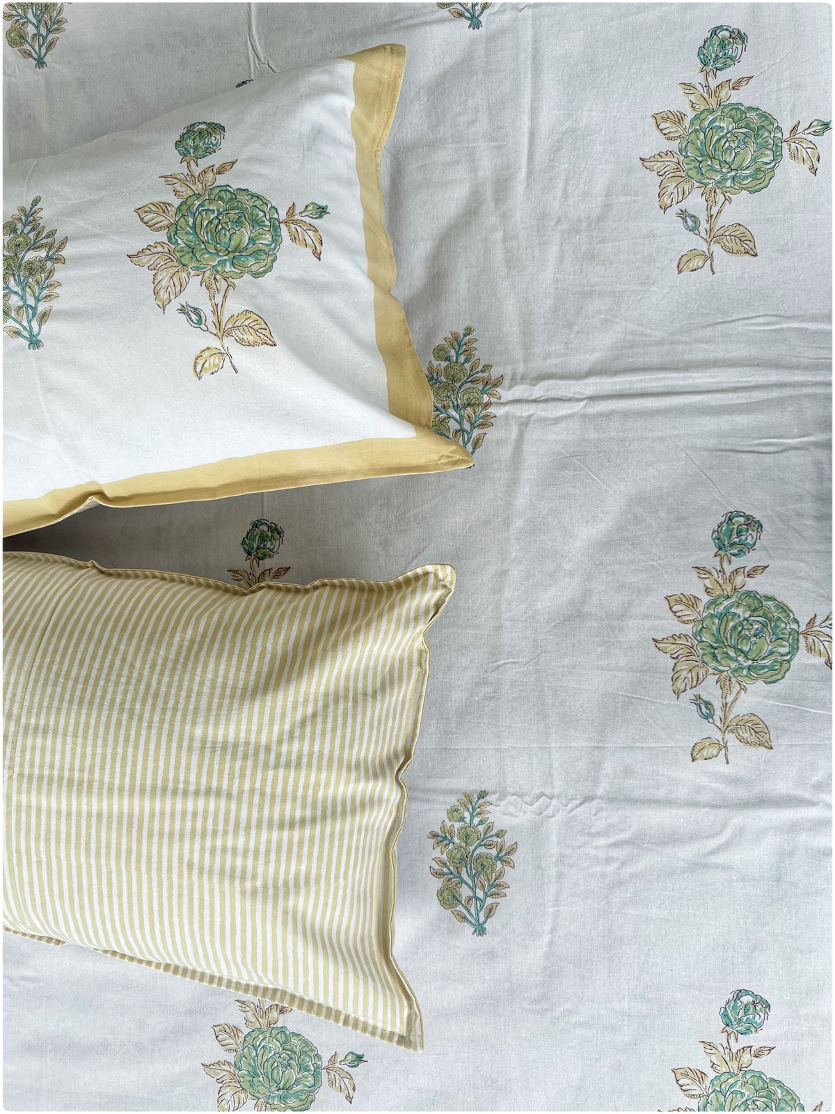 White & Cream OG Handblock Bedsheet