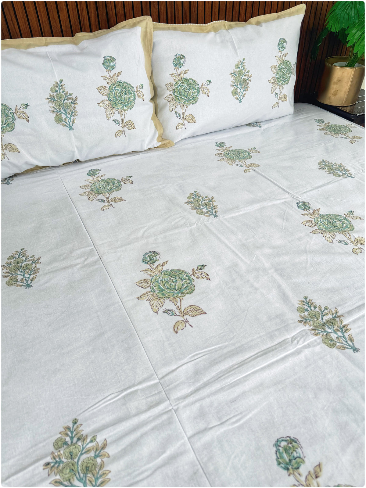 White & Cream OG Handblock Bedsheet