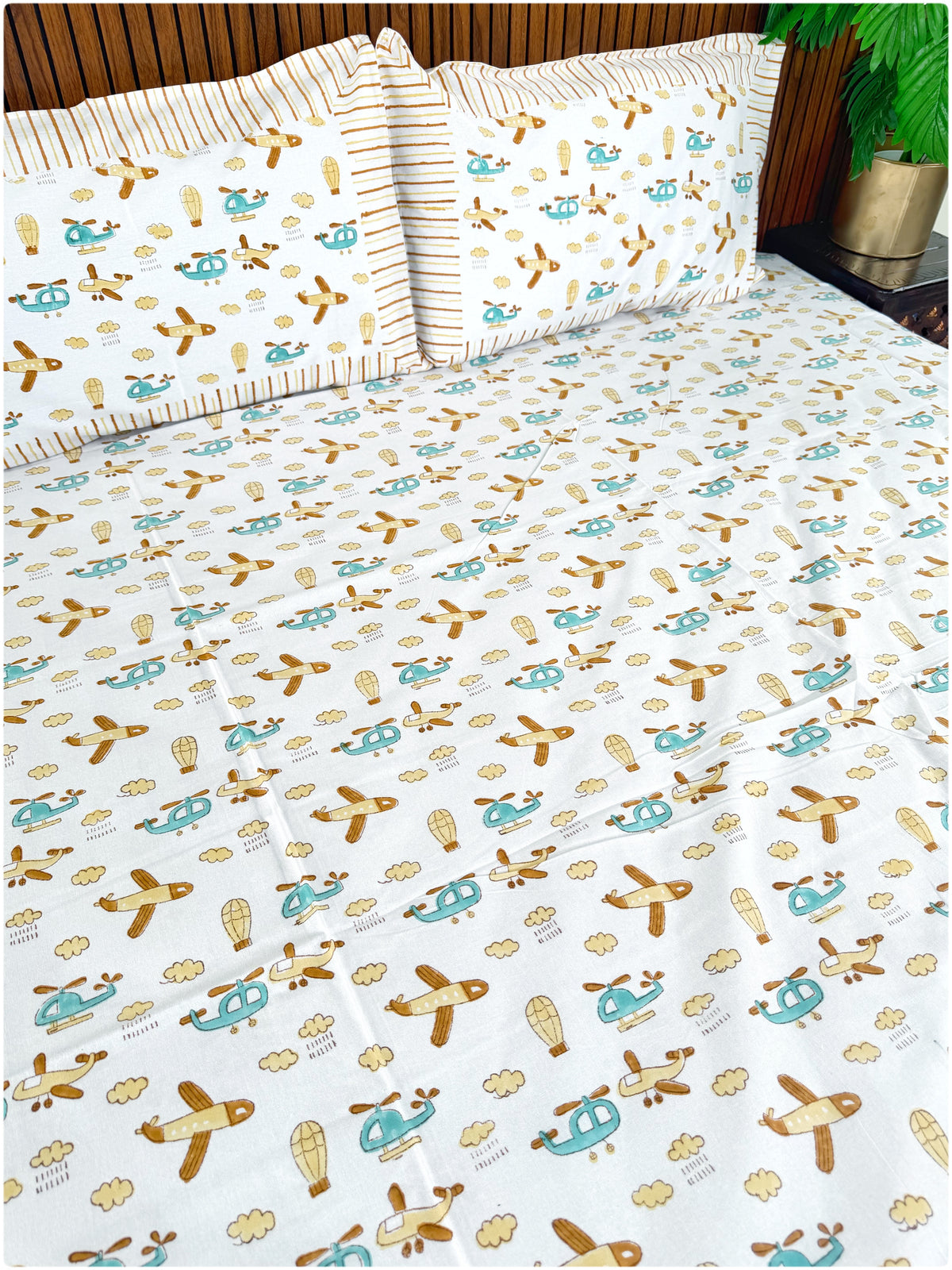 Aeroplanes OG Handblock Kiddoze Bedsheet