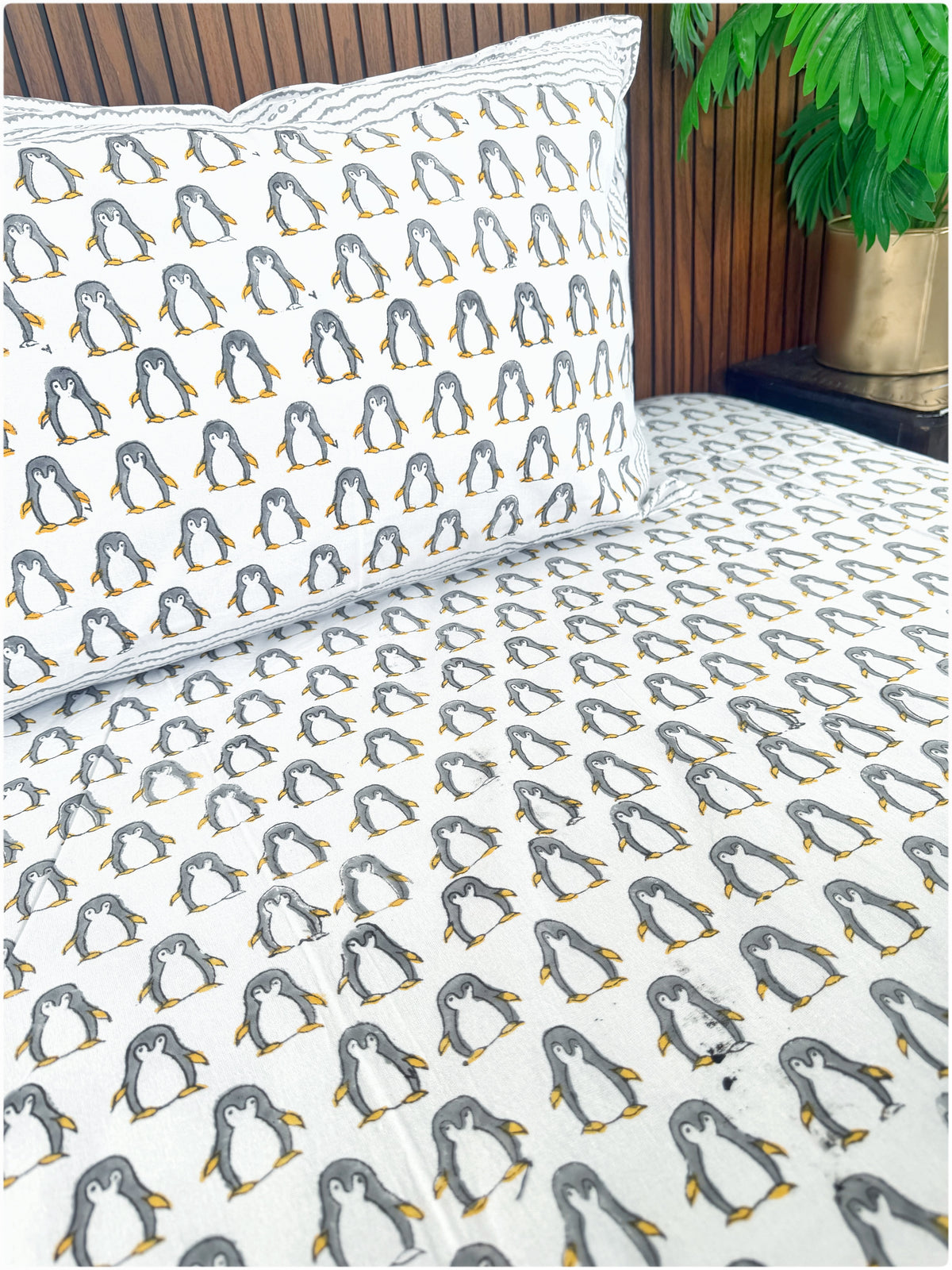 Penguin OG Handblock Kiddoze Bedsheet