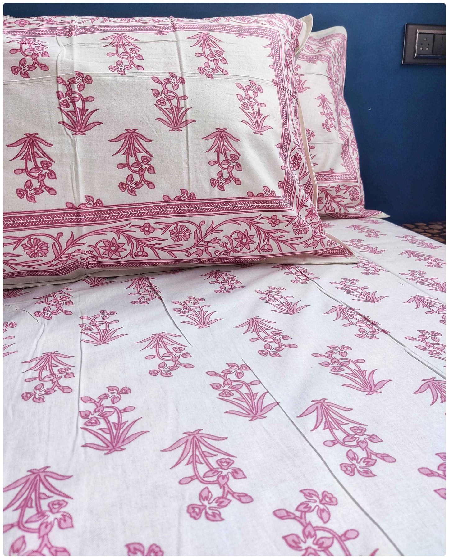 Decaso Florals - Pink