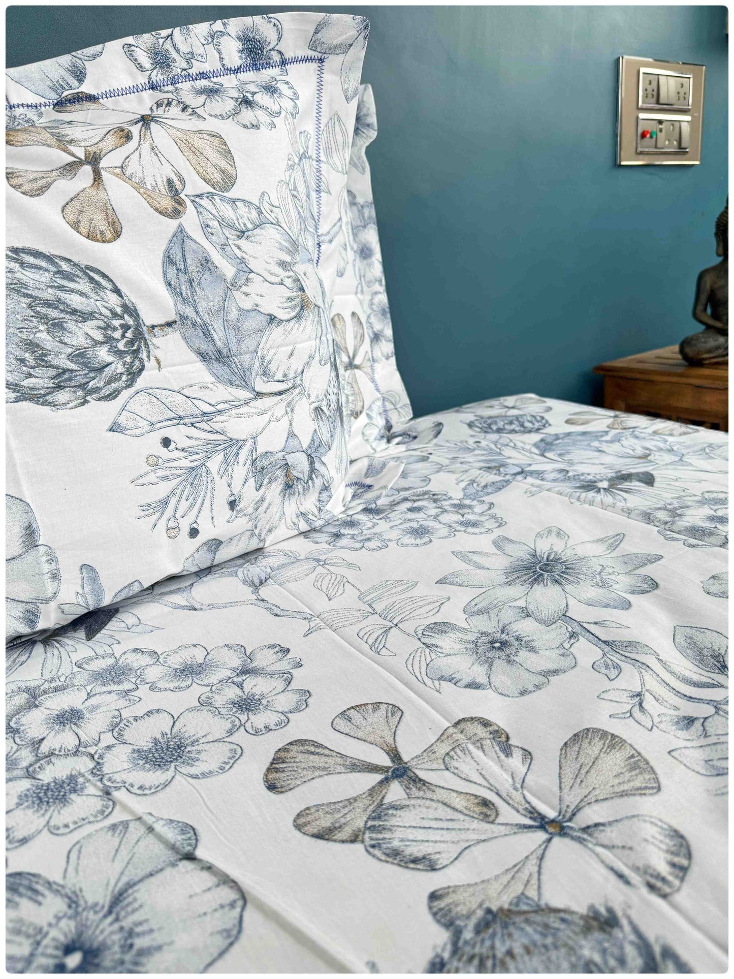 Decaso Floral - Blue