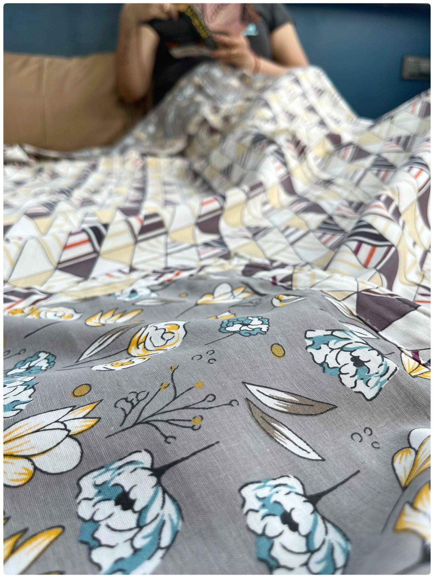 Decaso Dohars - Grey & Beige