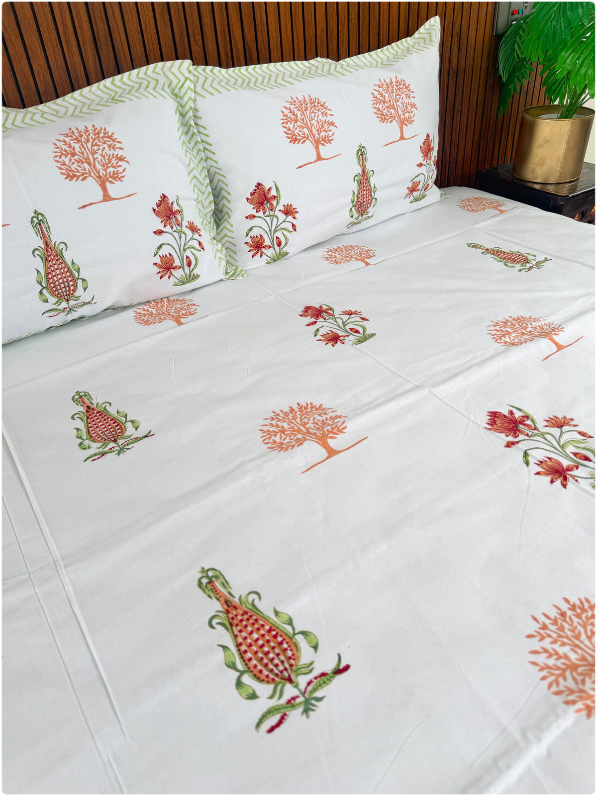 White & Rust OG Handblock Bedsheet