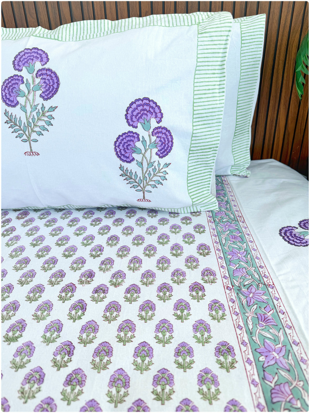 White & Purple OG Handblock Super King Bedsheet