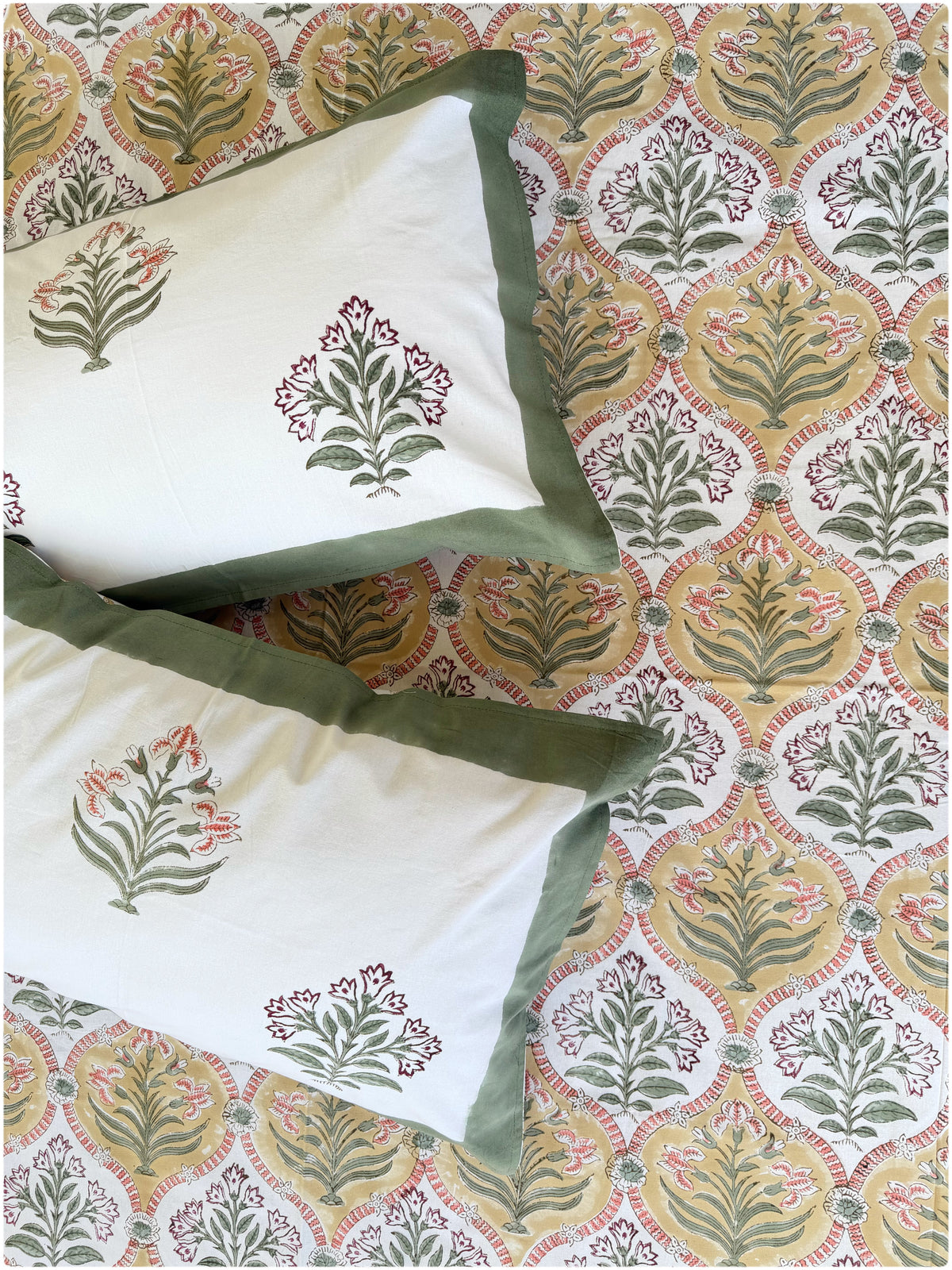 Sunlit Star Handblock Queen Bedsheet