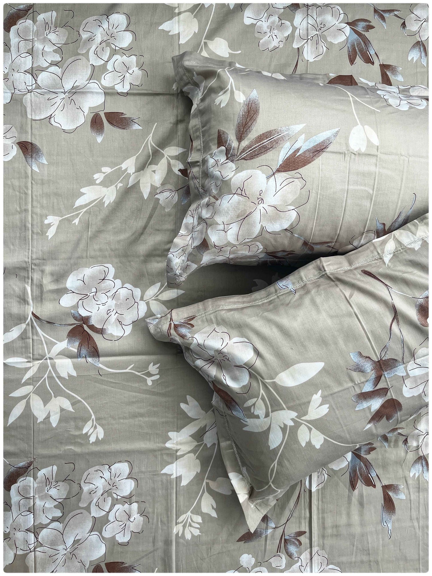 Decaso Florals - Earthy Brown