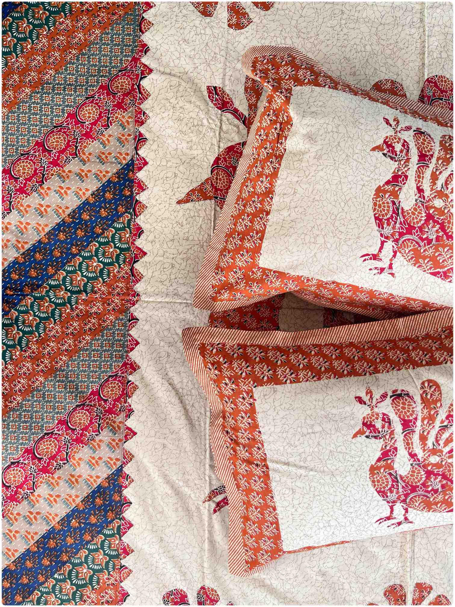Decaso Ethnic - Maroon & Mustard