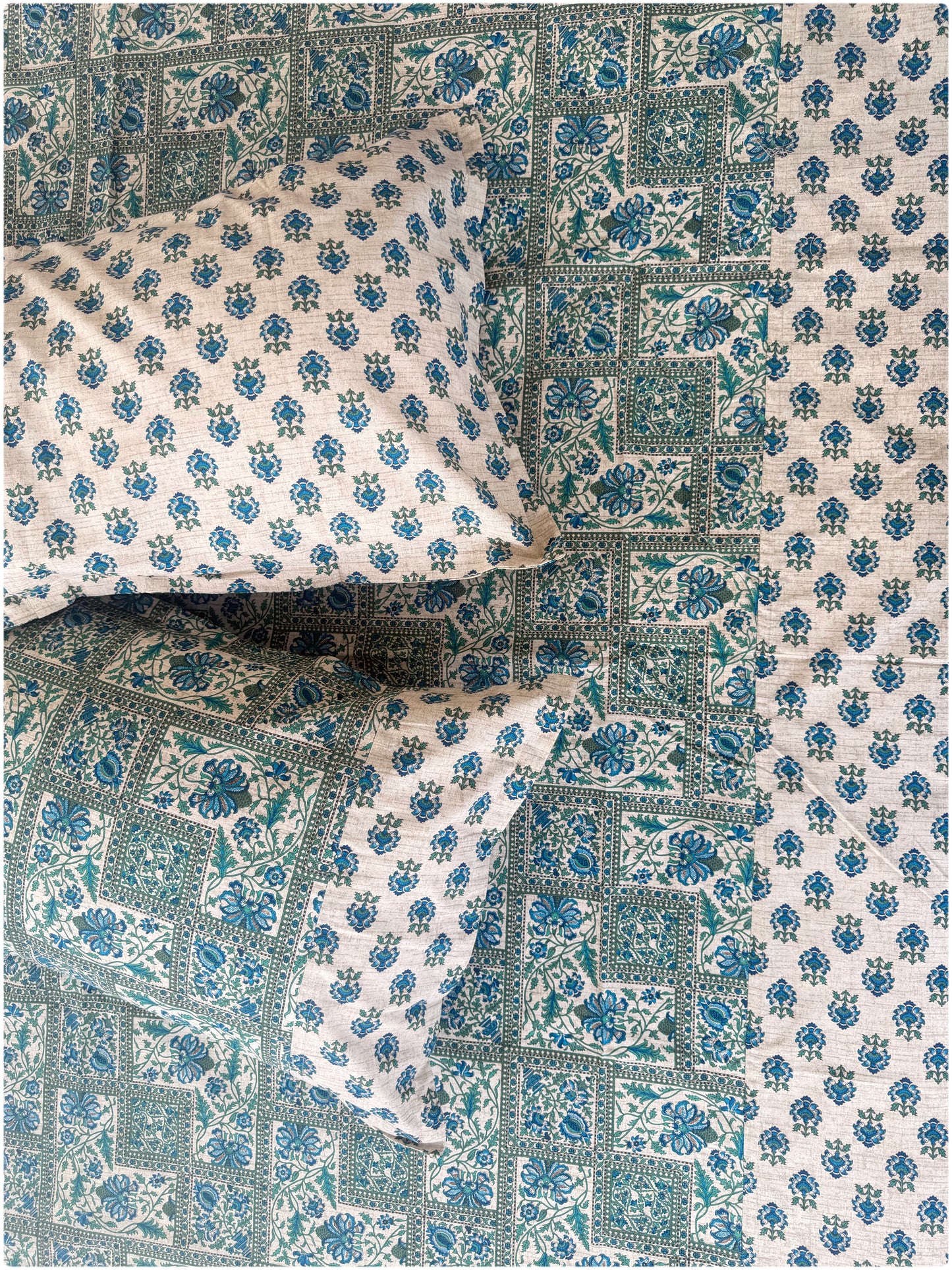 Ethnic Premium Queen Size Bedsheet - Cream & Royal