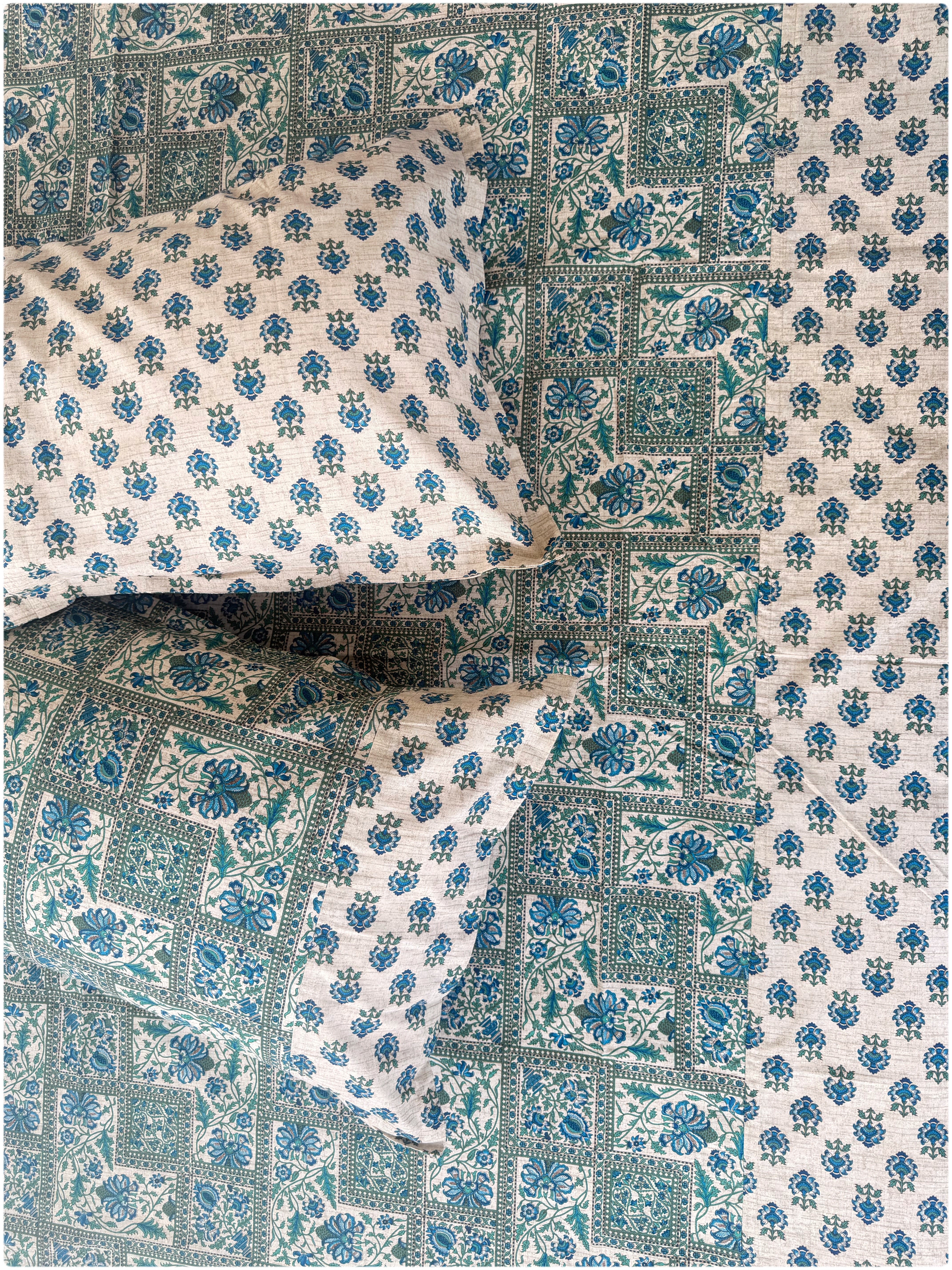 Ethnic Premium Queen Size Bedsheet - Cream & Royal
