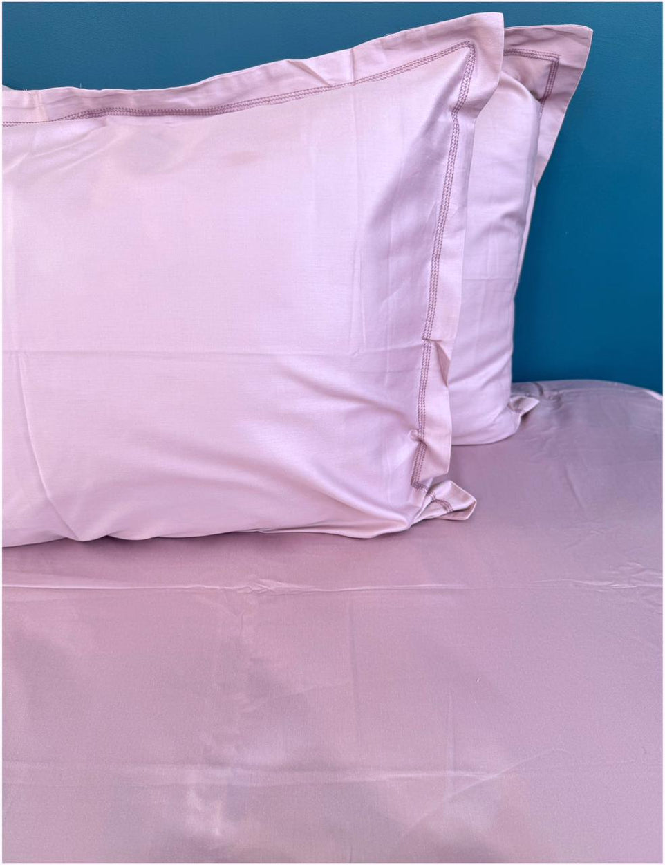 Decaso Solids Bedsheets - Mauve