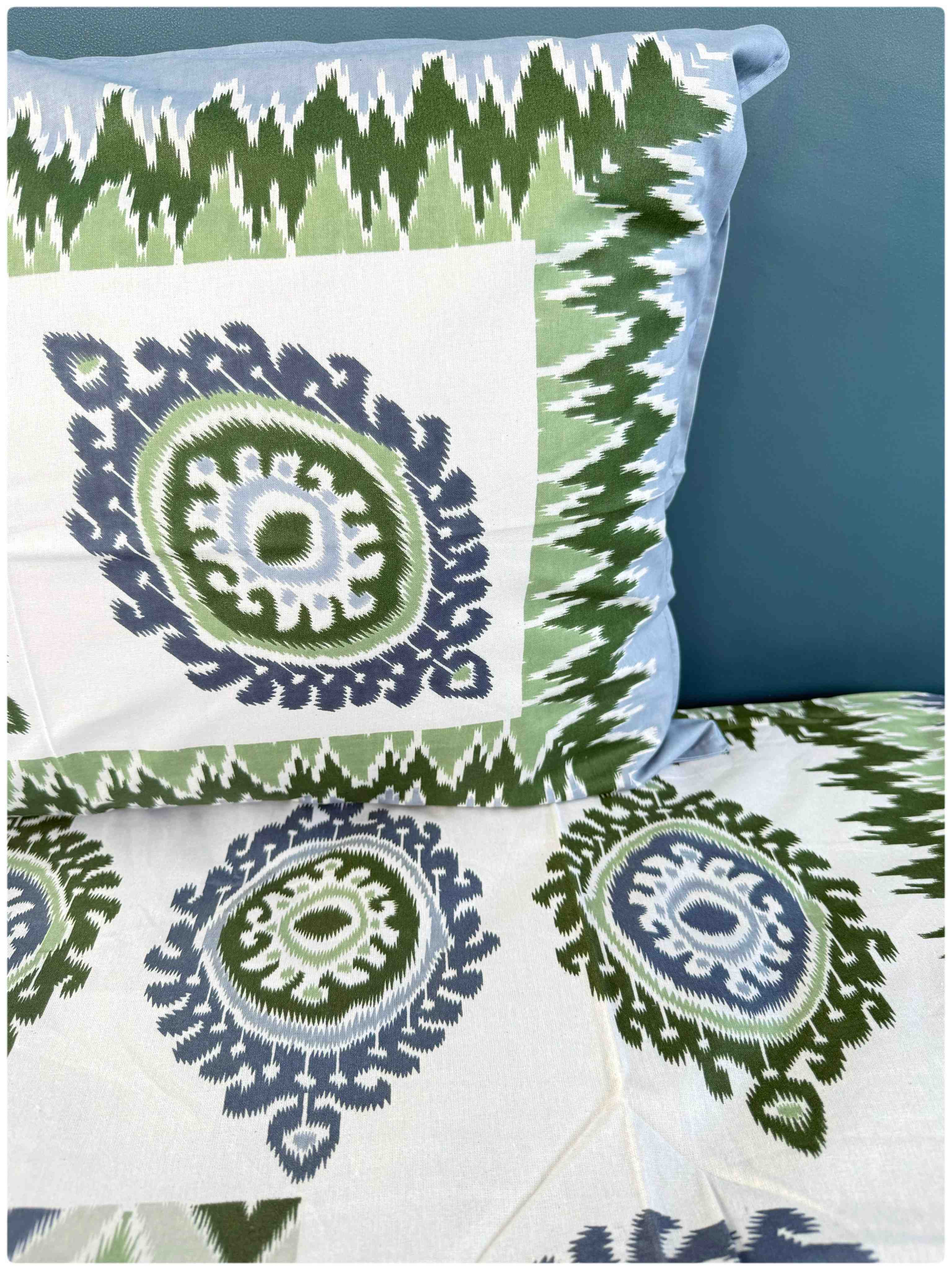 Decaso Ethnic - Blue & Olive