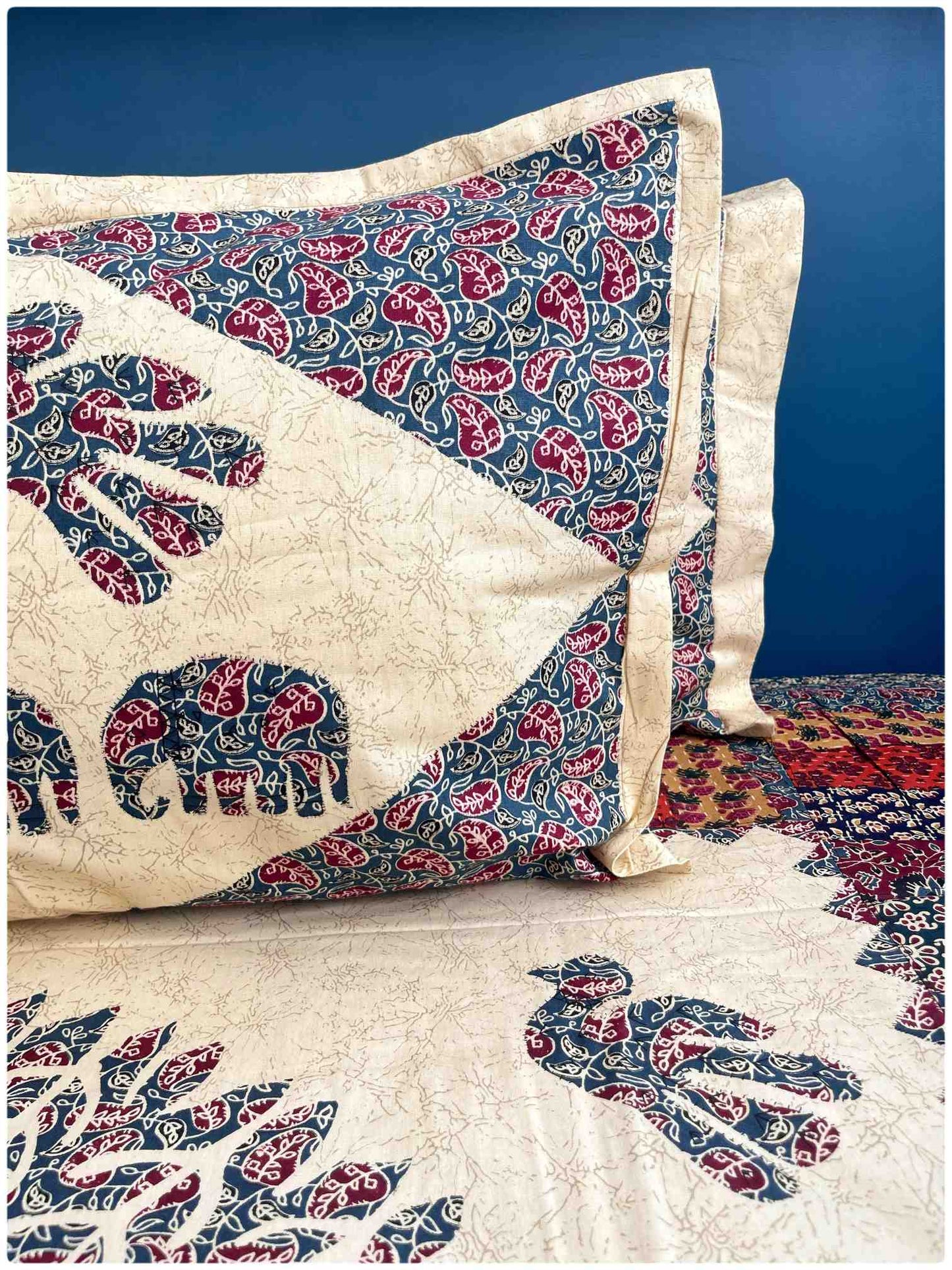 Decaso Ethnic - Marine & Maroon