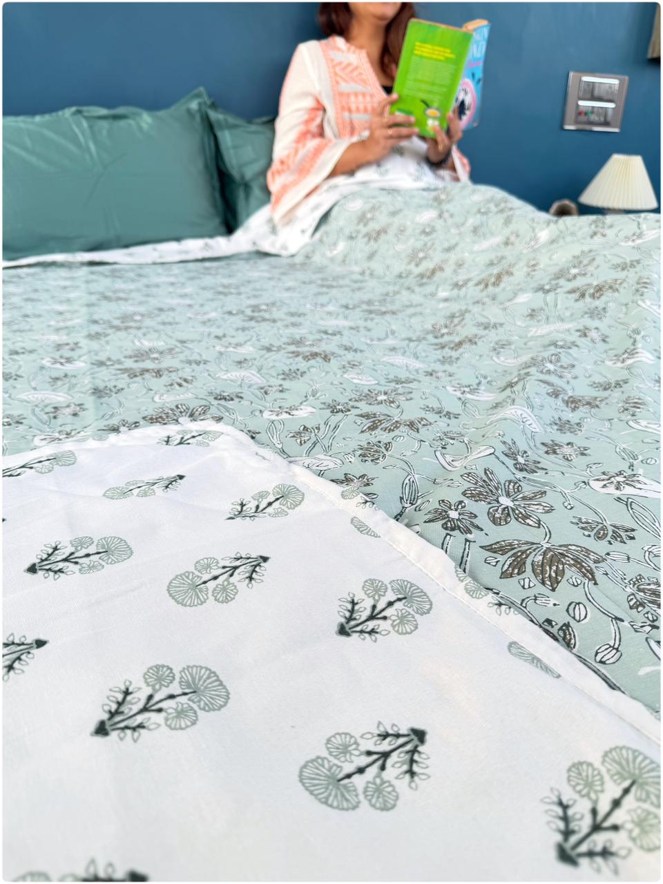 Decaso Dohars - Aero Blue & White