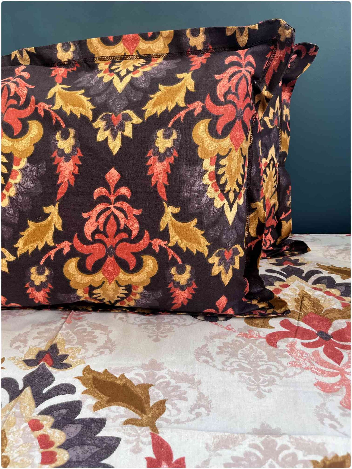 Jaipur Ivy Plum – 100% Cotton Bed Sheet 120 TC