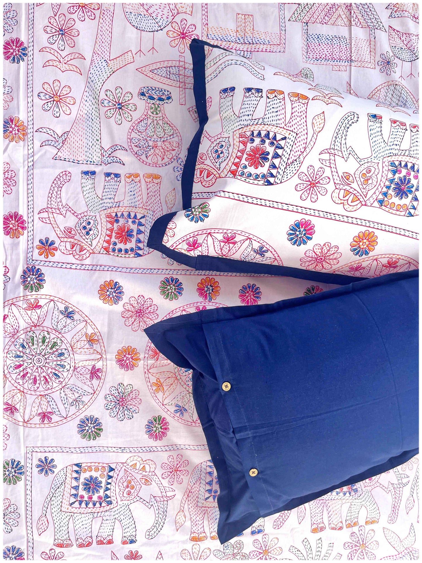 Decaso Embroidery Print - Navy 2