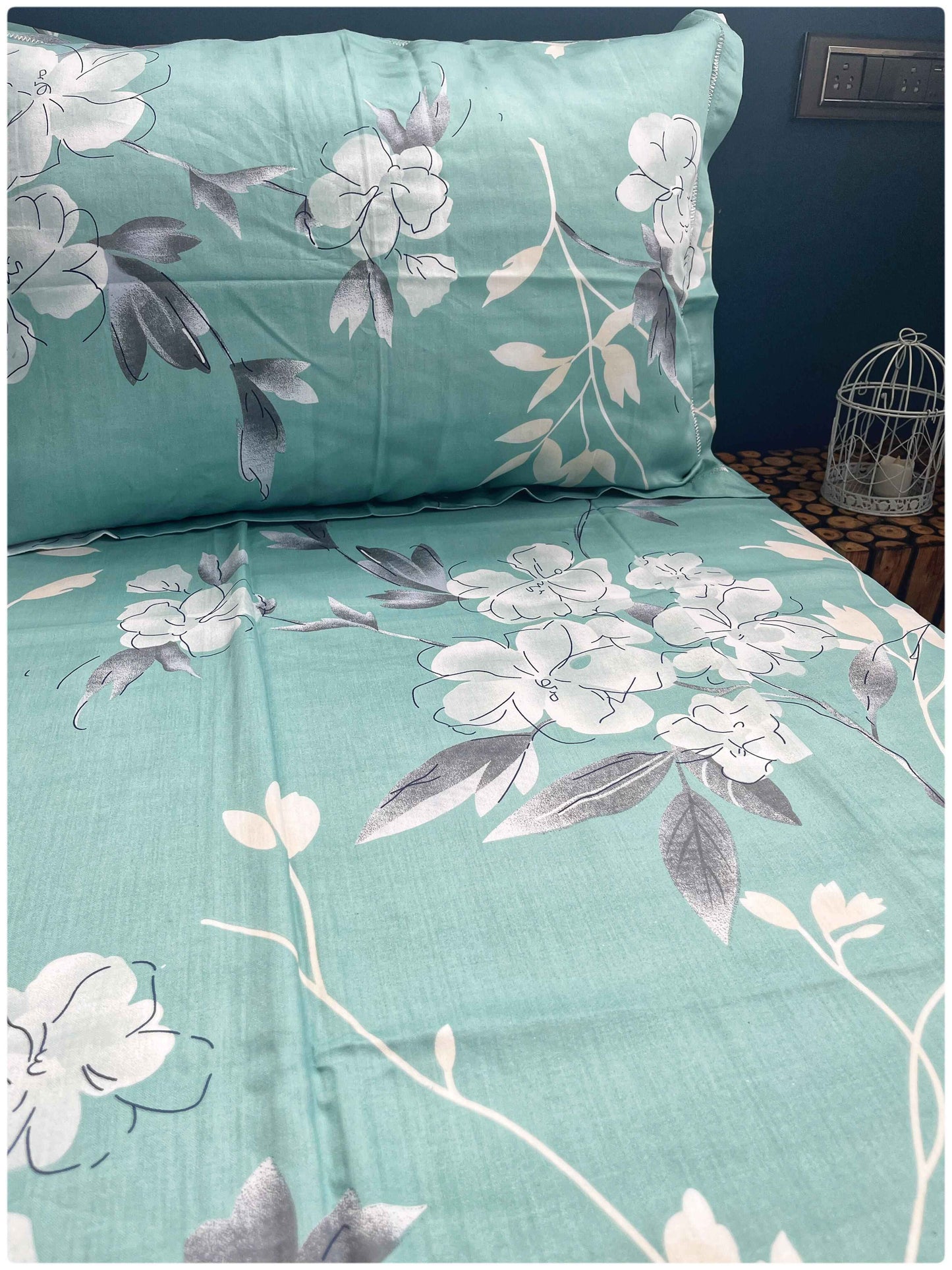 Decaso Florals - Sea Green