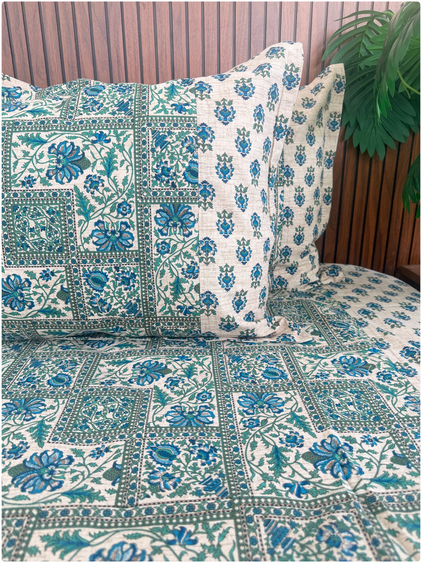 Ethnic Premium Queen Size Bedsheet - Cream & Royal