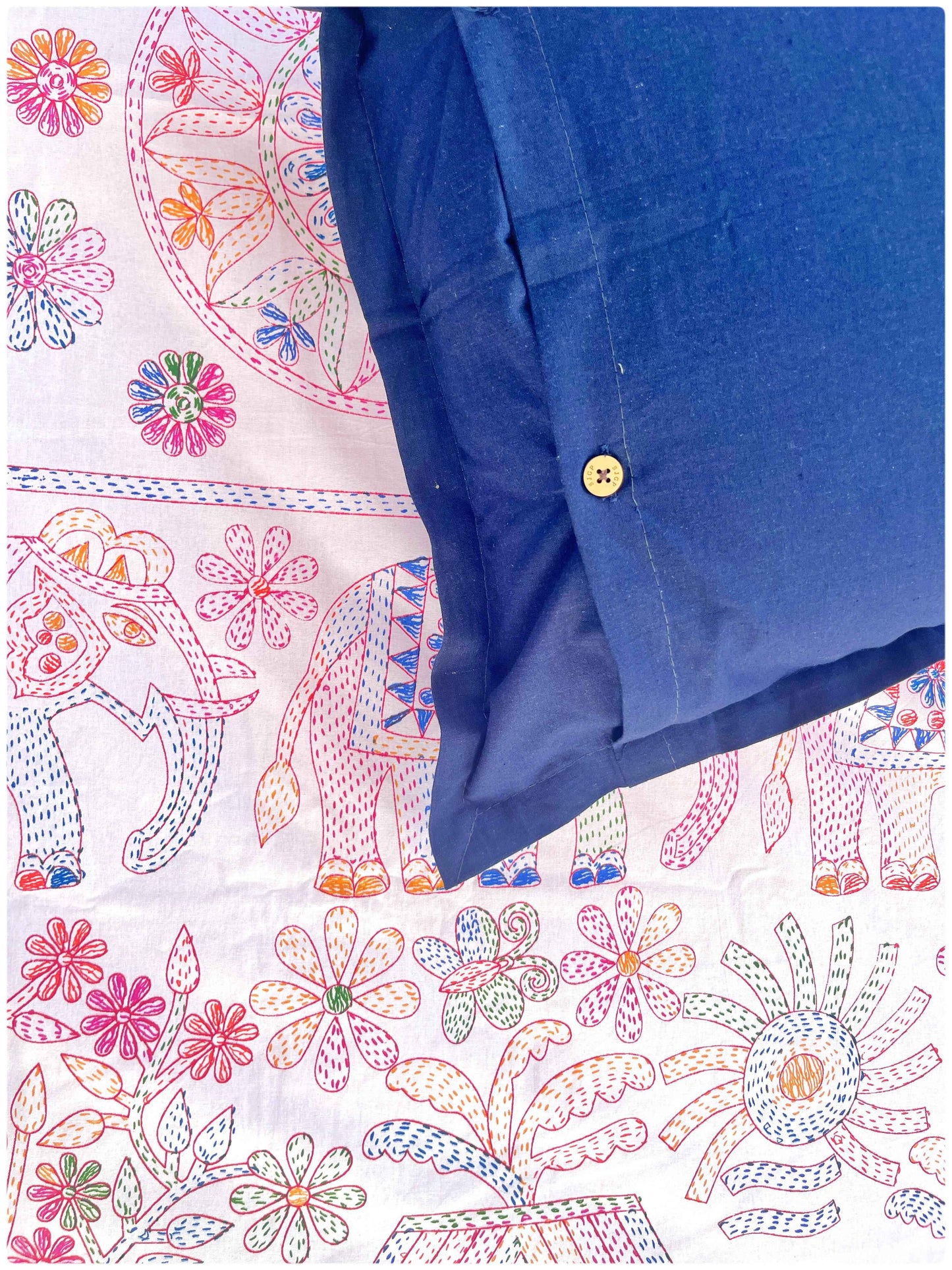 Decaso Embroidery Print - Navy 2