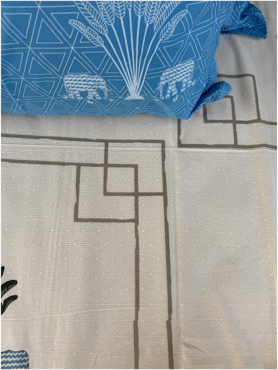 Decaso Ethnic - Cream & Blue