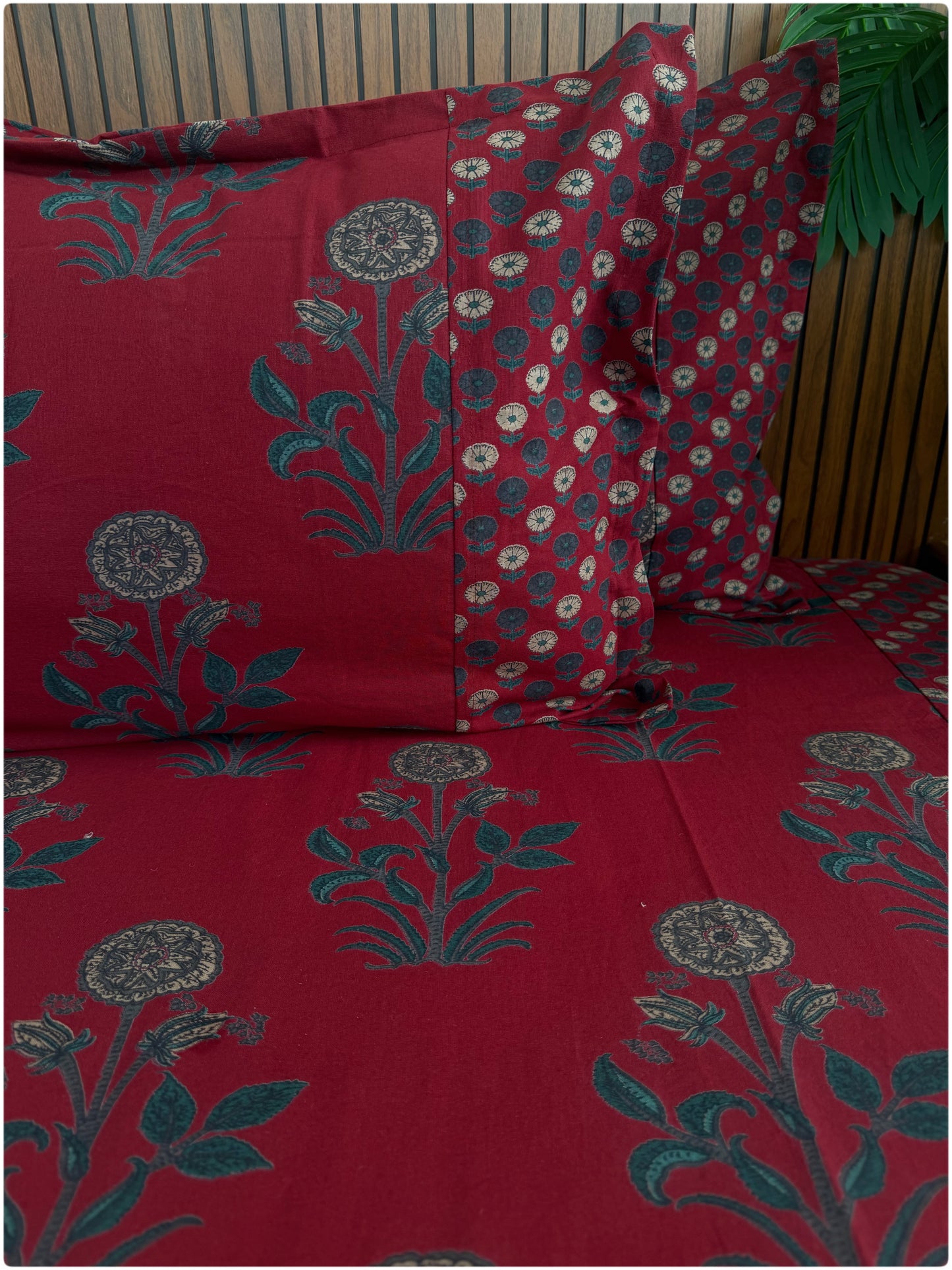 Ethnic Premium Super King Bedsheet - Maroon