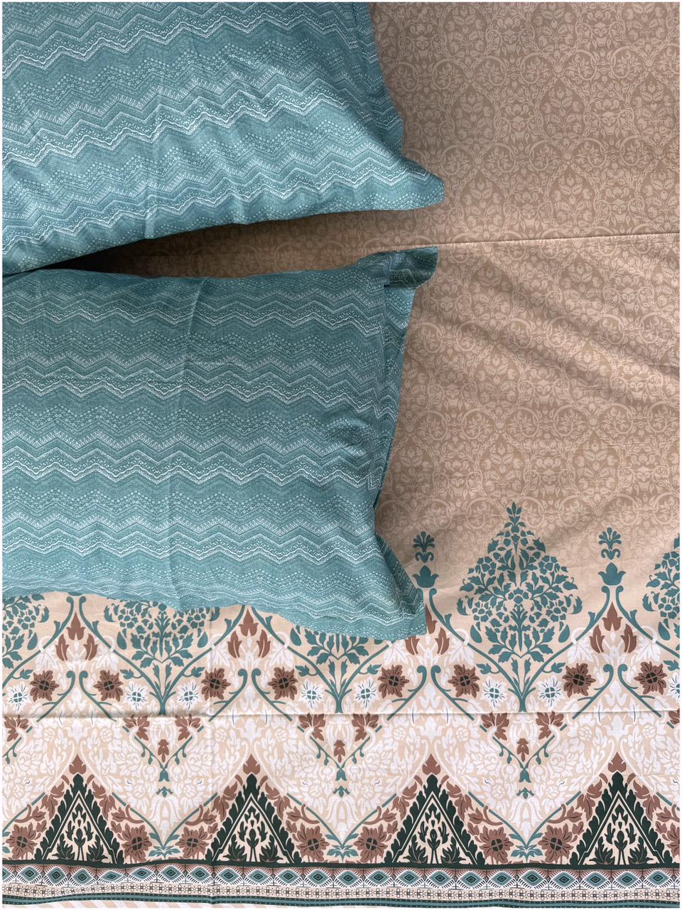 Decaso Ethnic - Beige & Turquoise