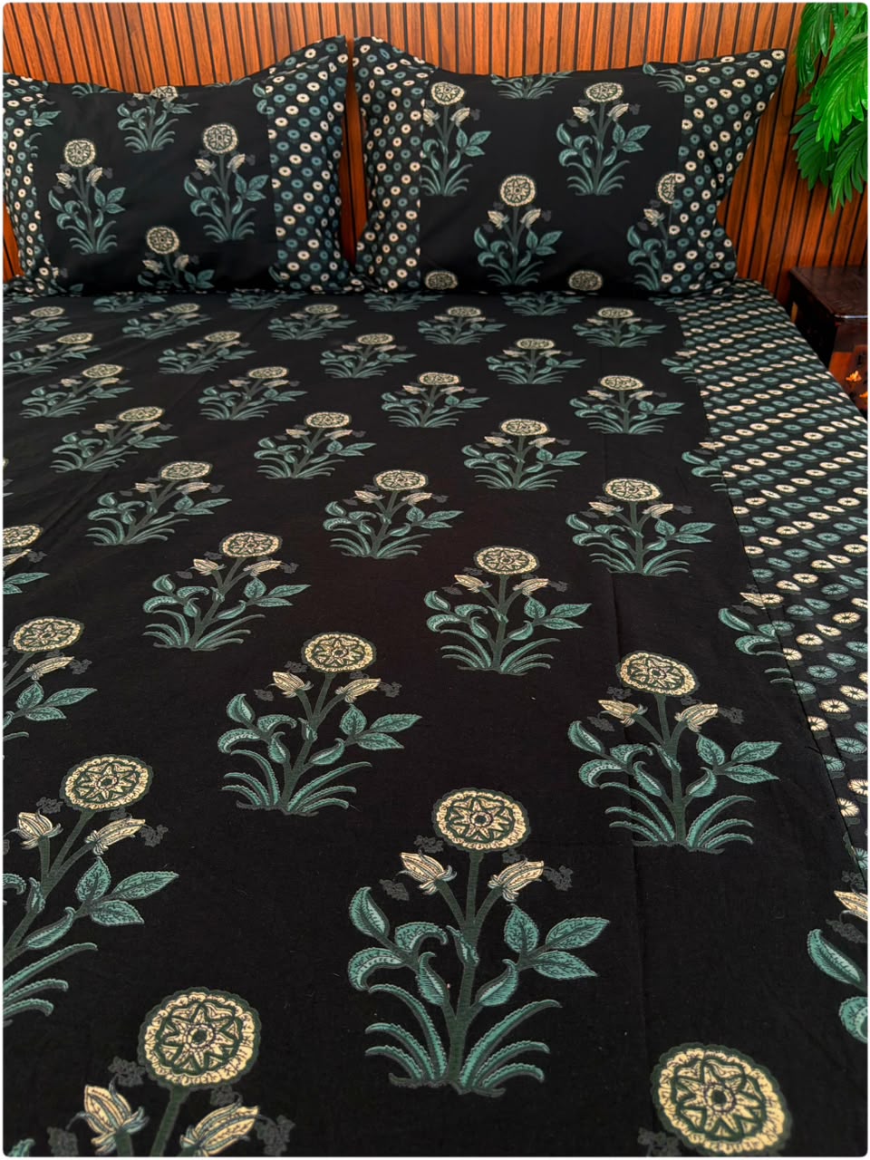 Ethnic Premium Queen Size Bedsheet - Black