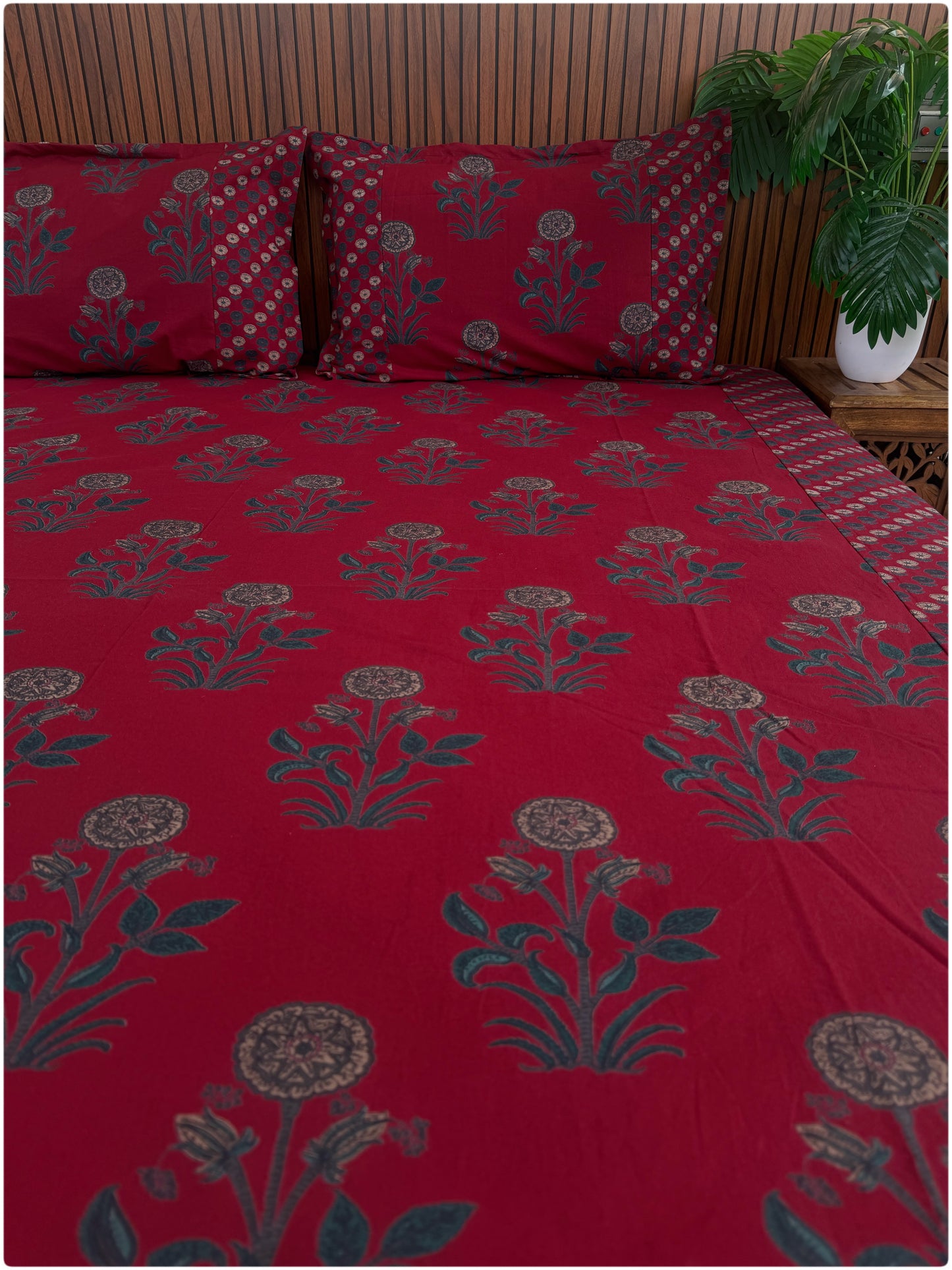 Ethnic Premium Super King Bedsheet - Maroon
