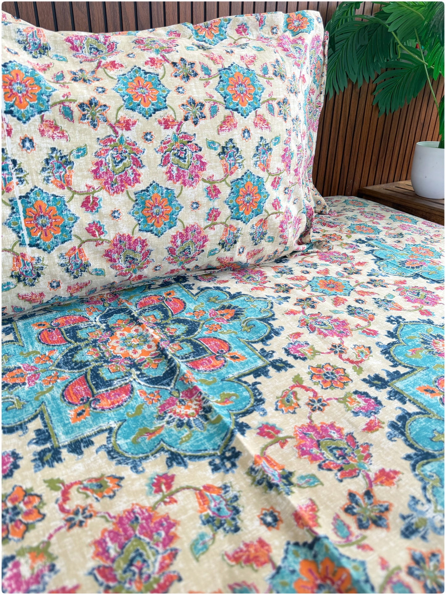 Ethnic Premium Super King Bedsheet - Multicolor