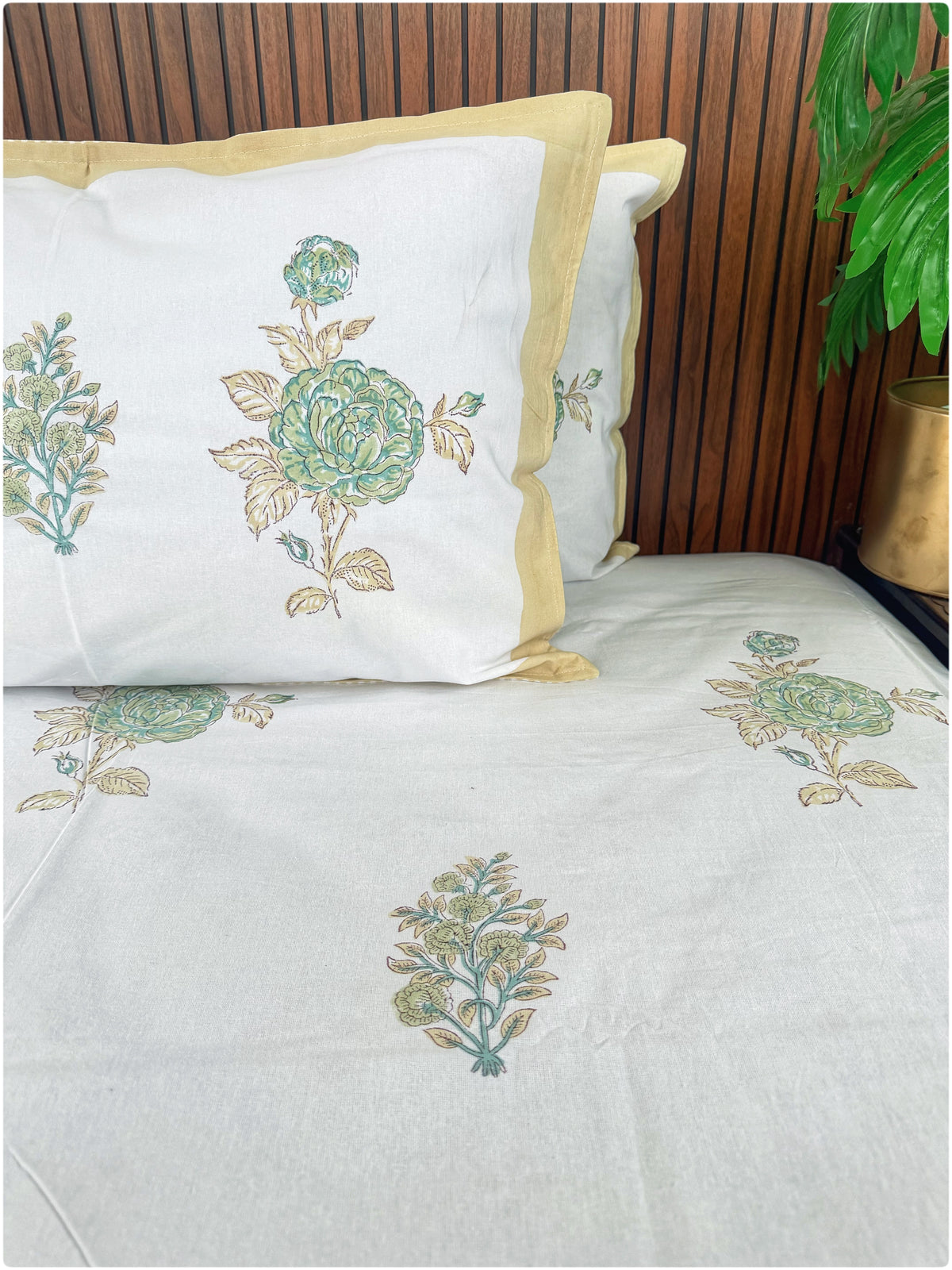 White & Cream OG Handblock Bedsheet