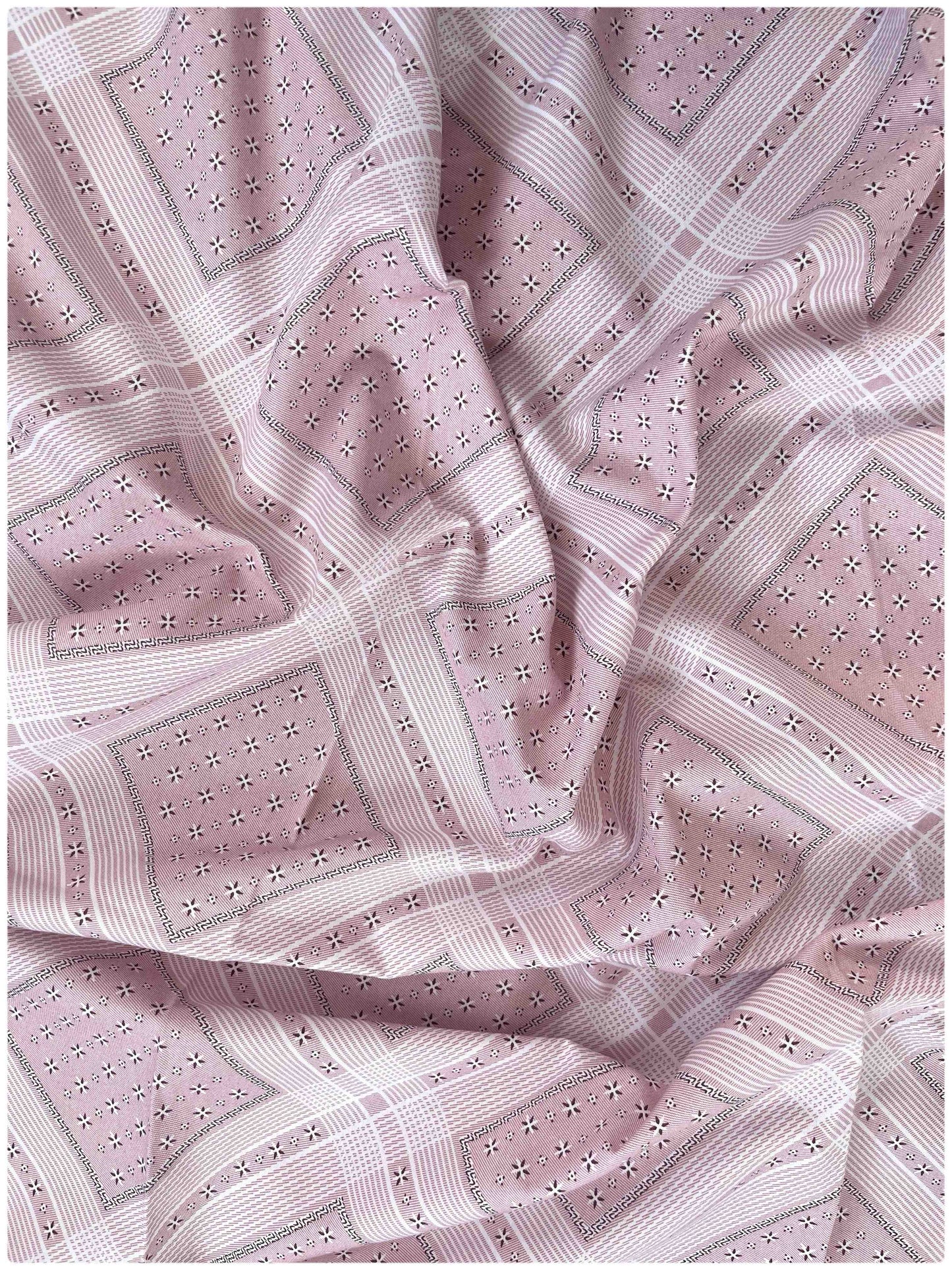 Decaso Diamond - Pink