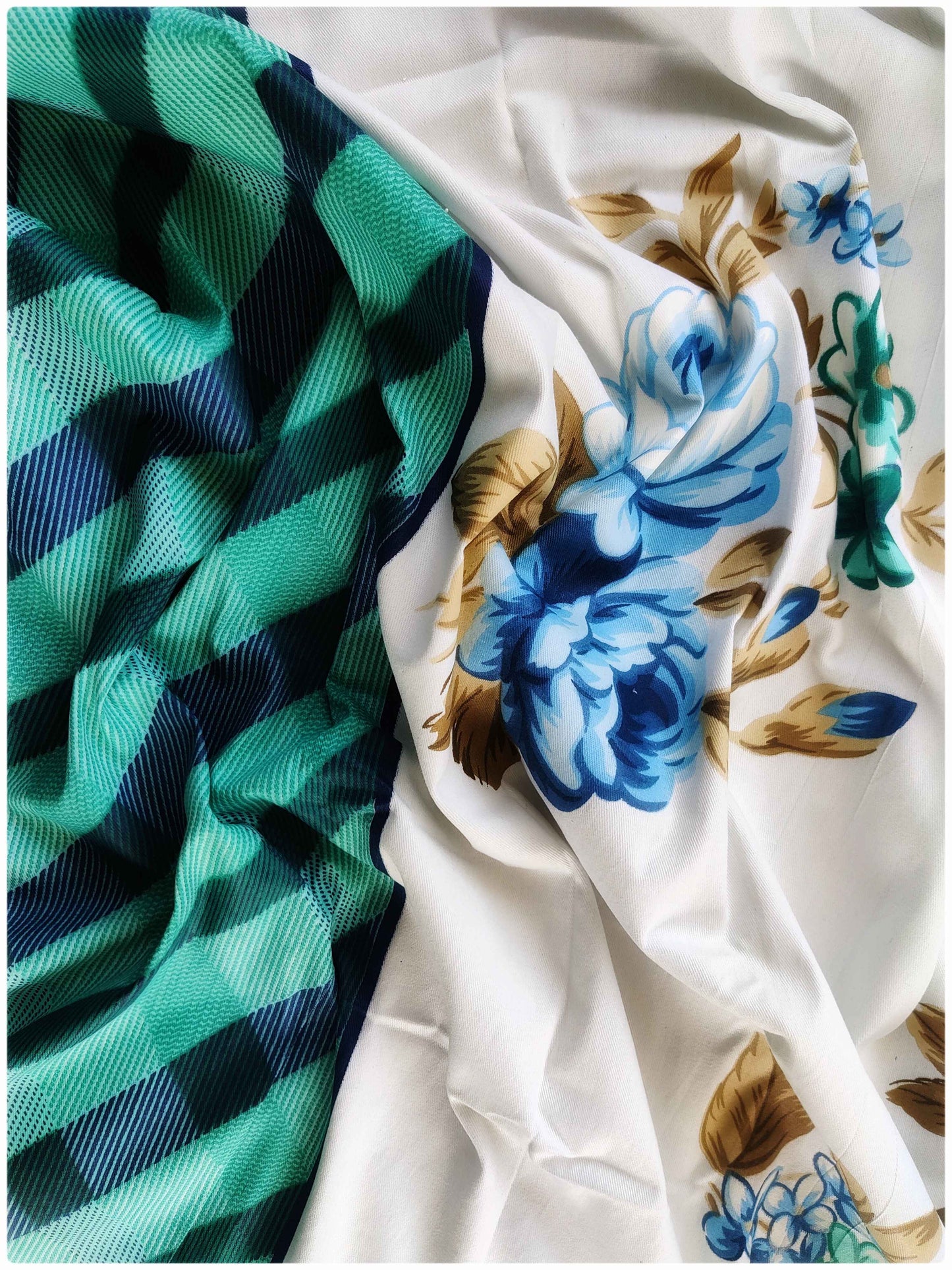 Decaso Florals - Blue & Green