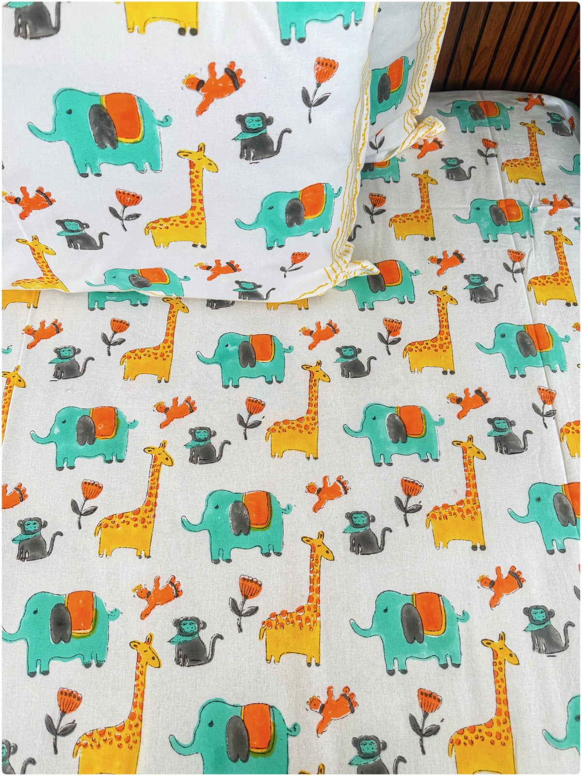 Zoo OG Handblock Kiddoze Bedsheet