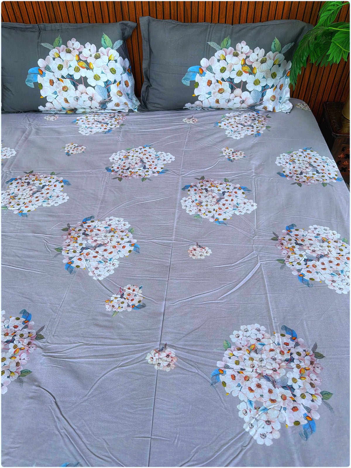 Lavender & Grey Floral Super King Bedsheet