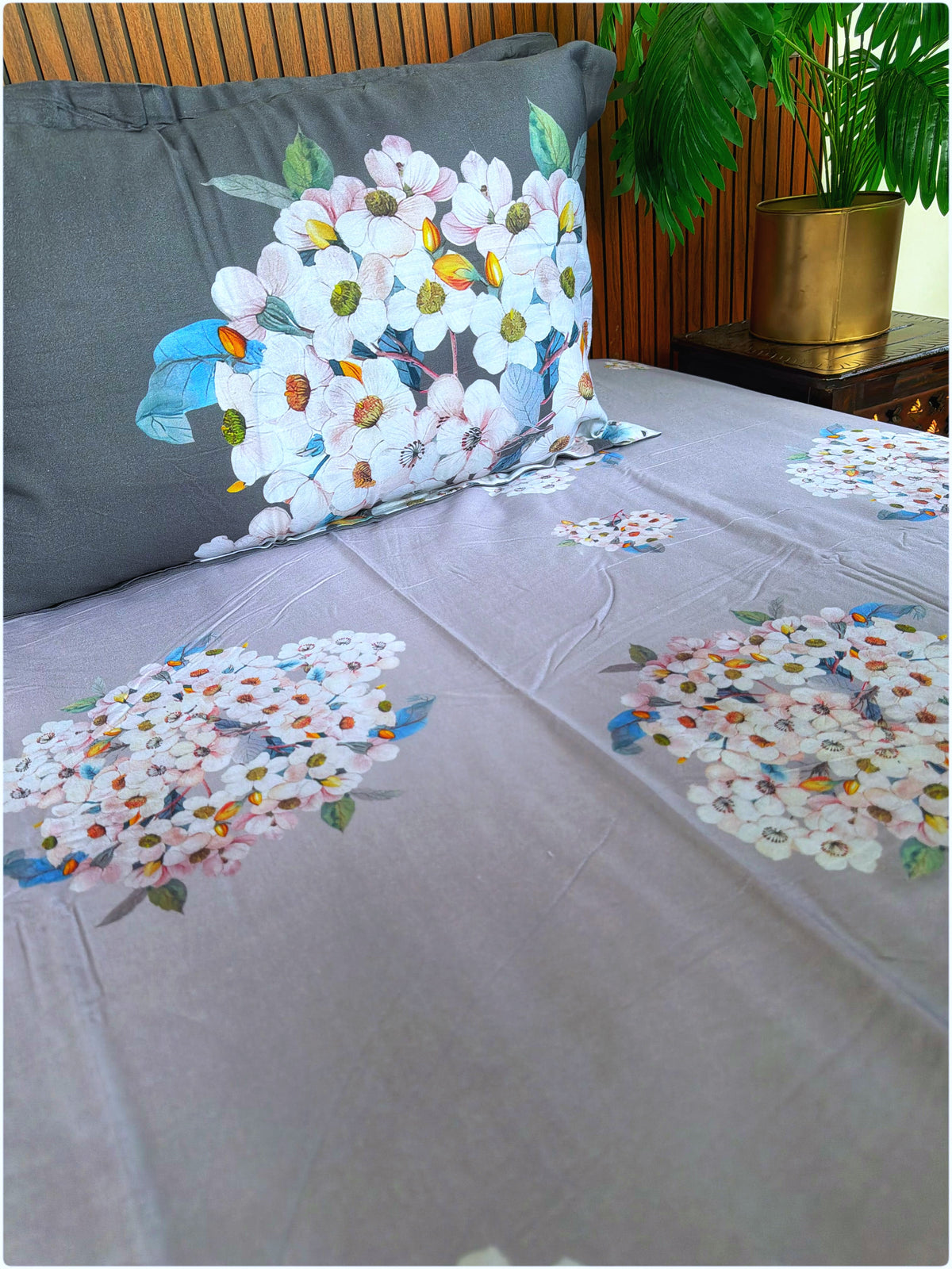 Lavender & Grey Floral Super King Bedsheet