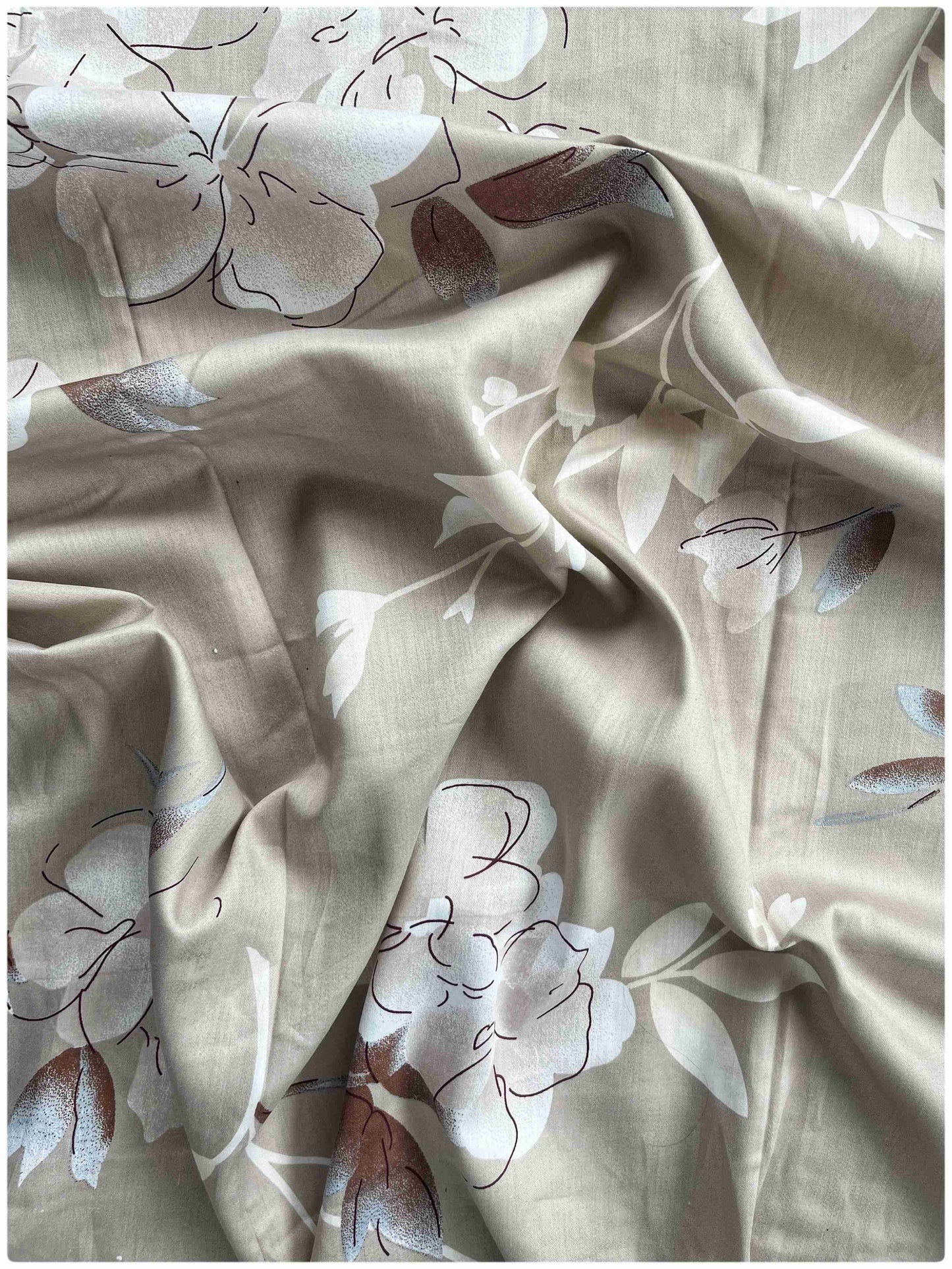 Decaso Florals - Earthy Brown