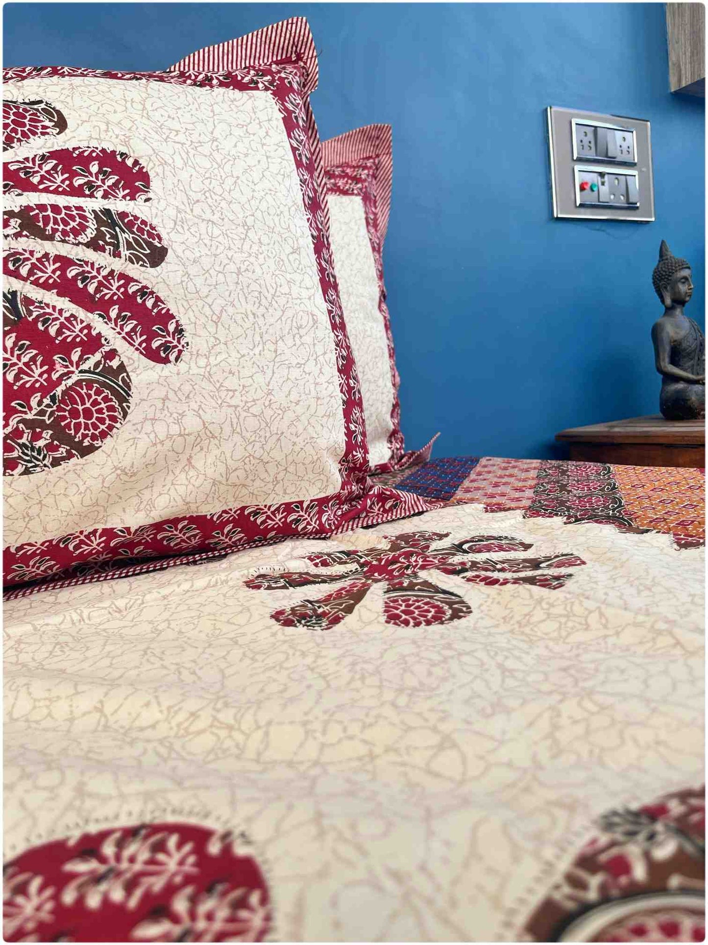 Decaso Ethnic - Green & Maroon
