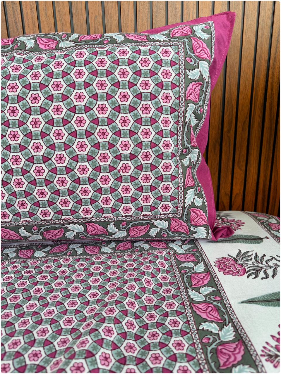 Heritage Printed Single Cotton Bedsheet - Onion