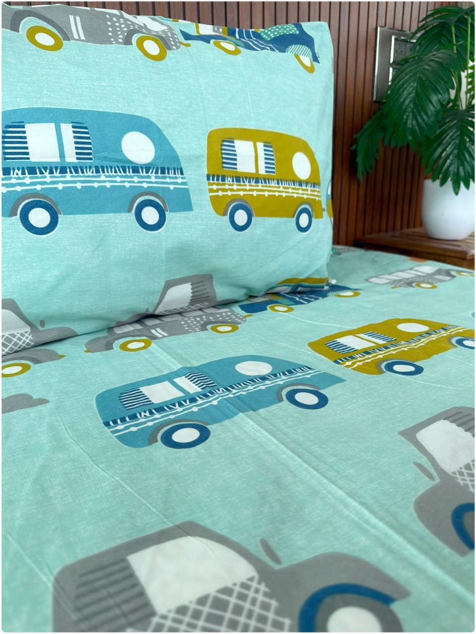Car Aqua Printed - Kids Bedsheet