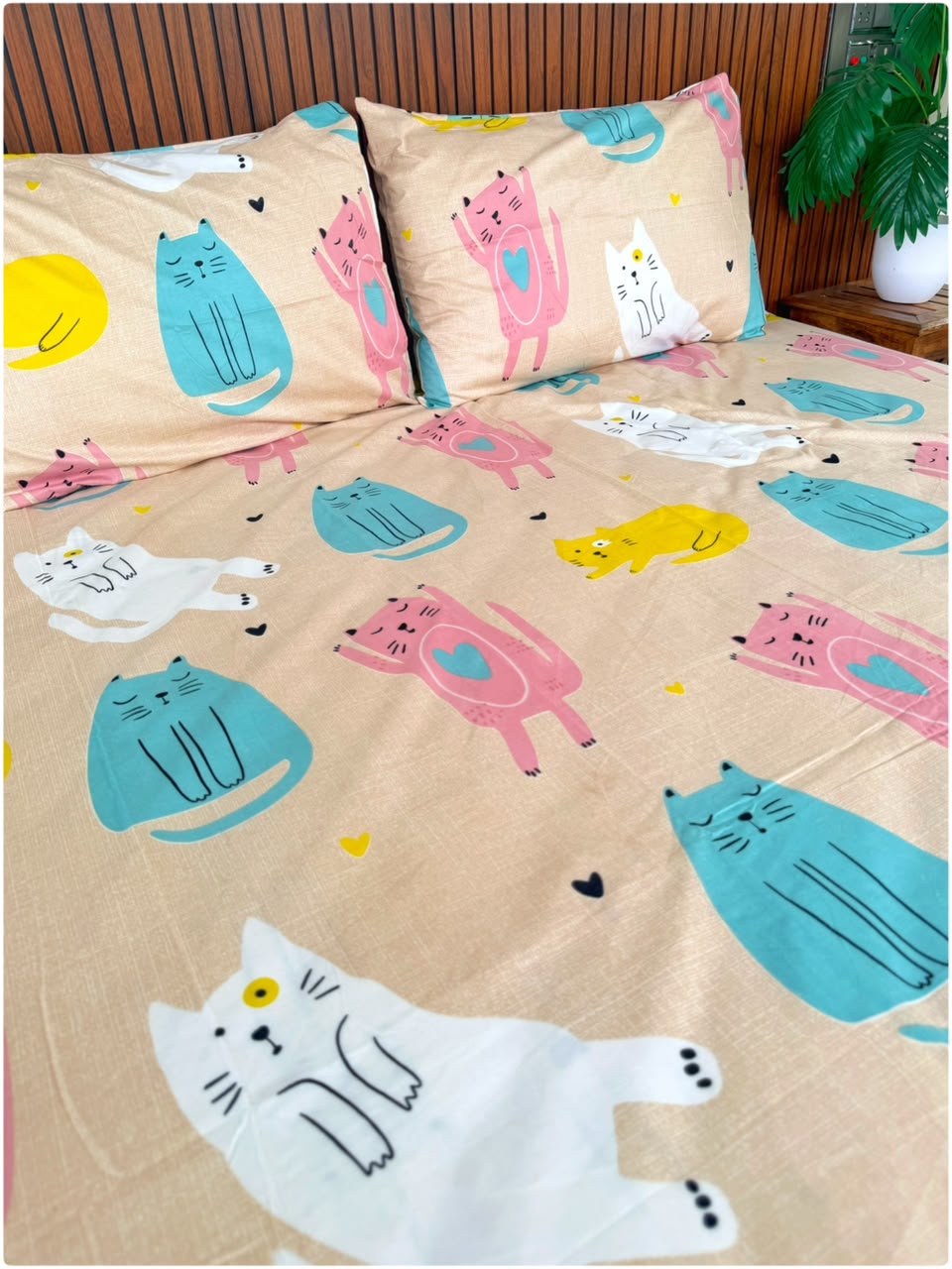 Beige Cat Printed - Kids Bedsheet