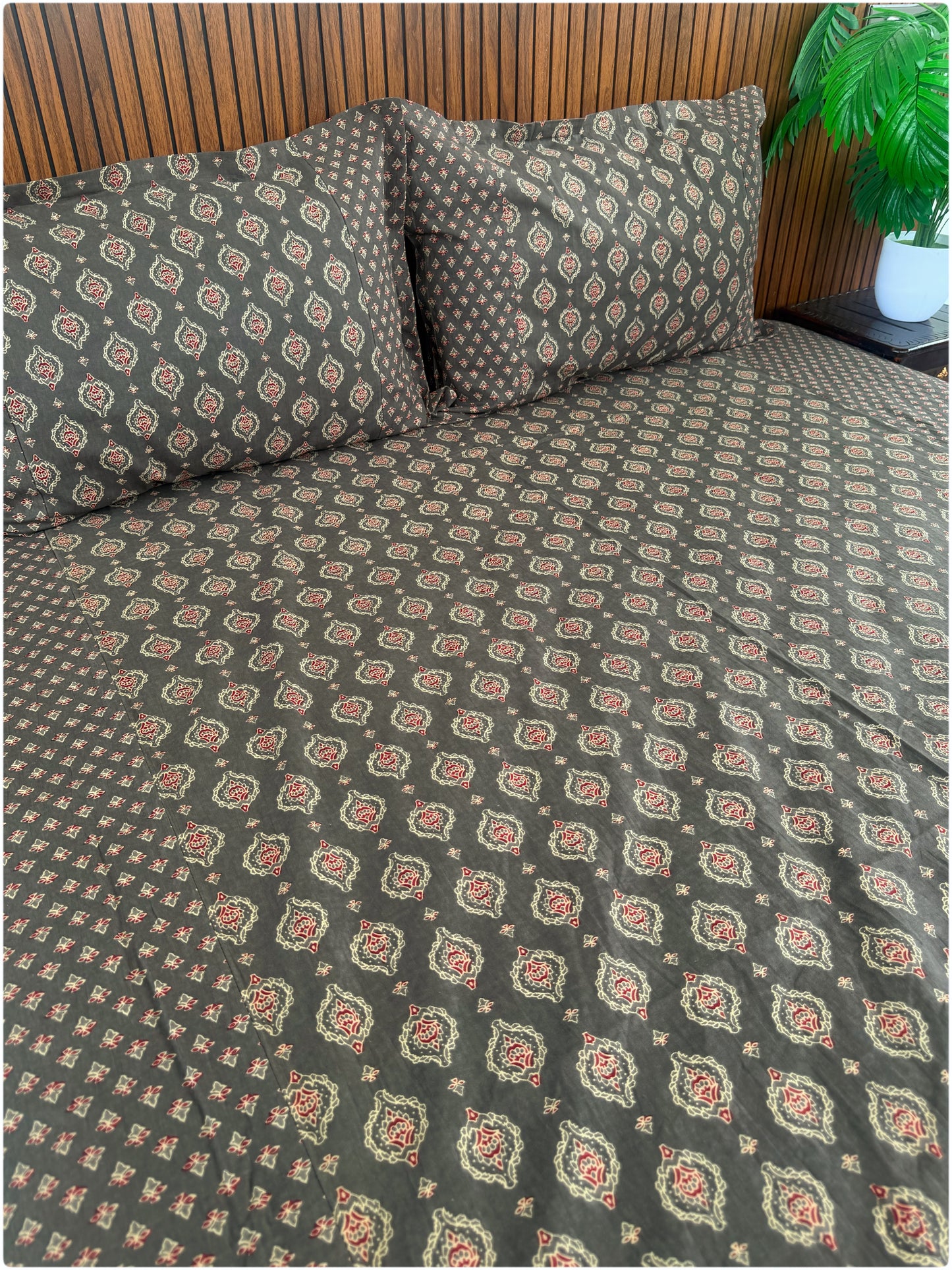 Ethnic Premium Queen Size Bedsheet -Grey