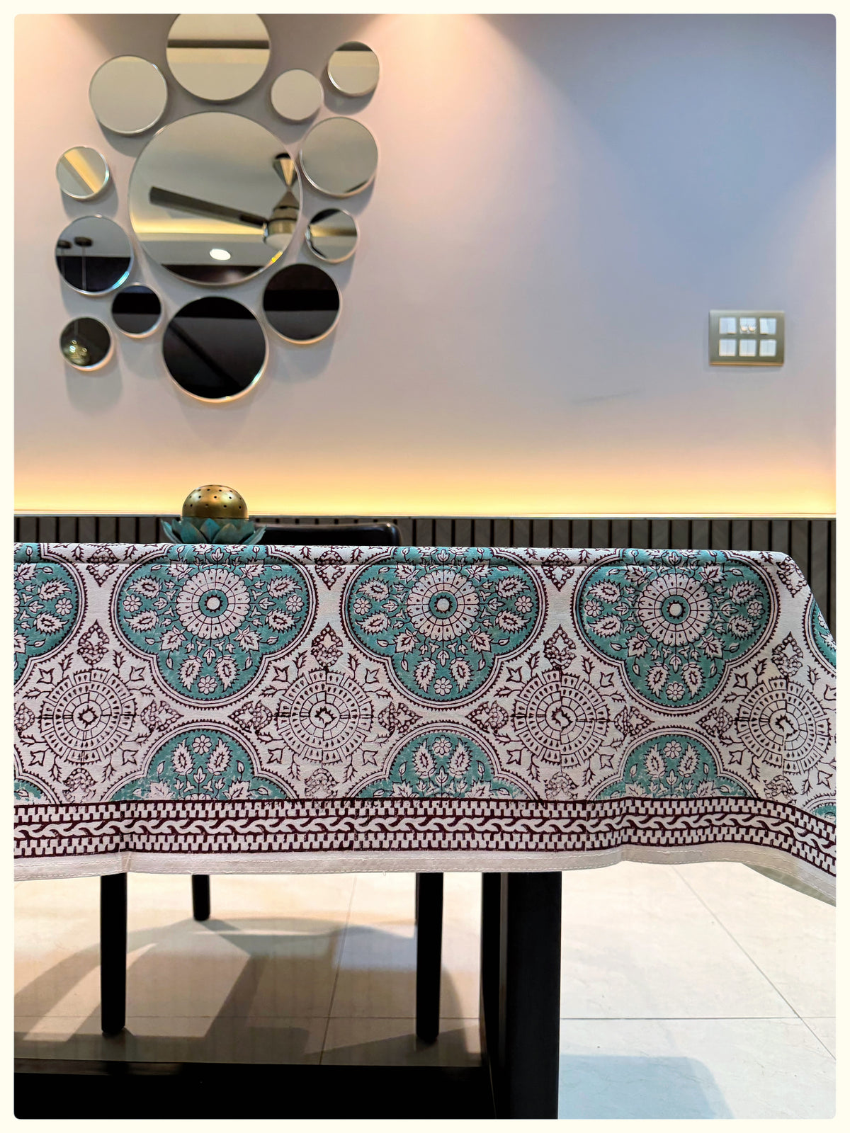 Handblock White & S.Green Table Cover – 4 Seater (40 x 60 inches)